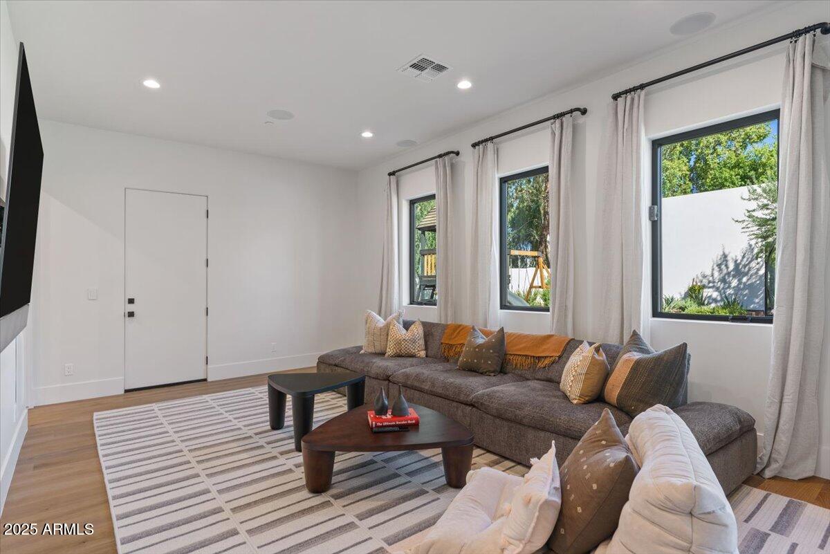 STONERIDGE ESTATES 3 - Residential