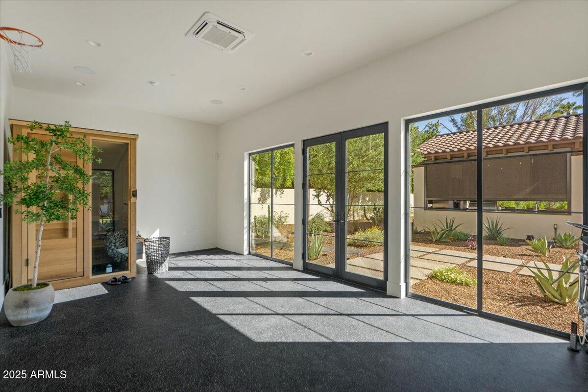 STONERIDGE ESTATES 3 - Residential