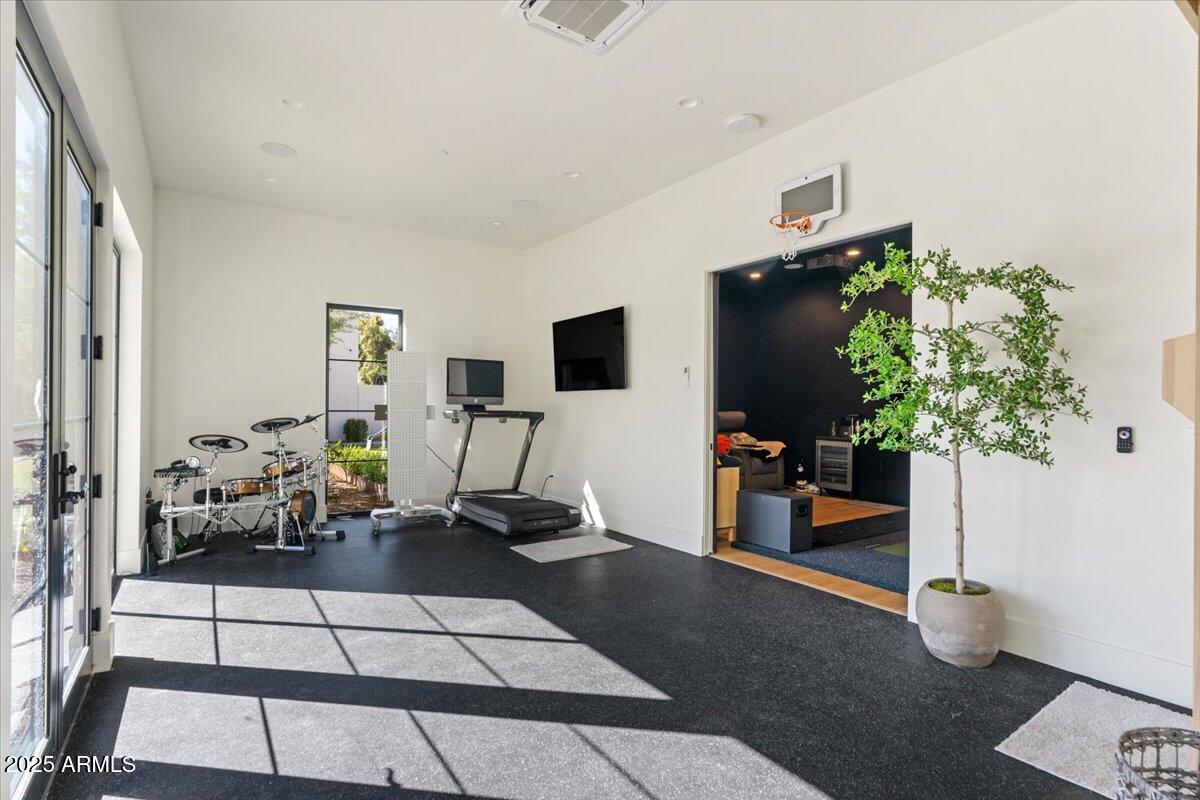 STONERIDGE ESTATES 3 - Residential