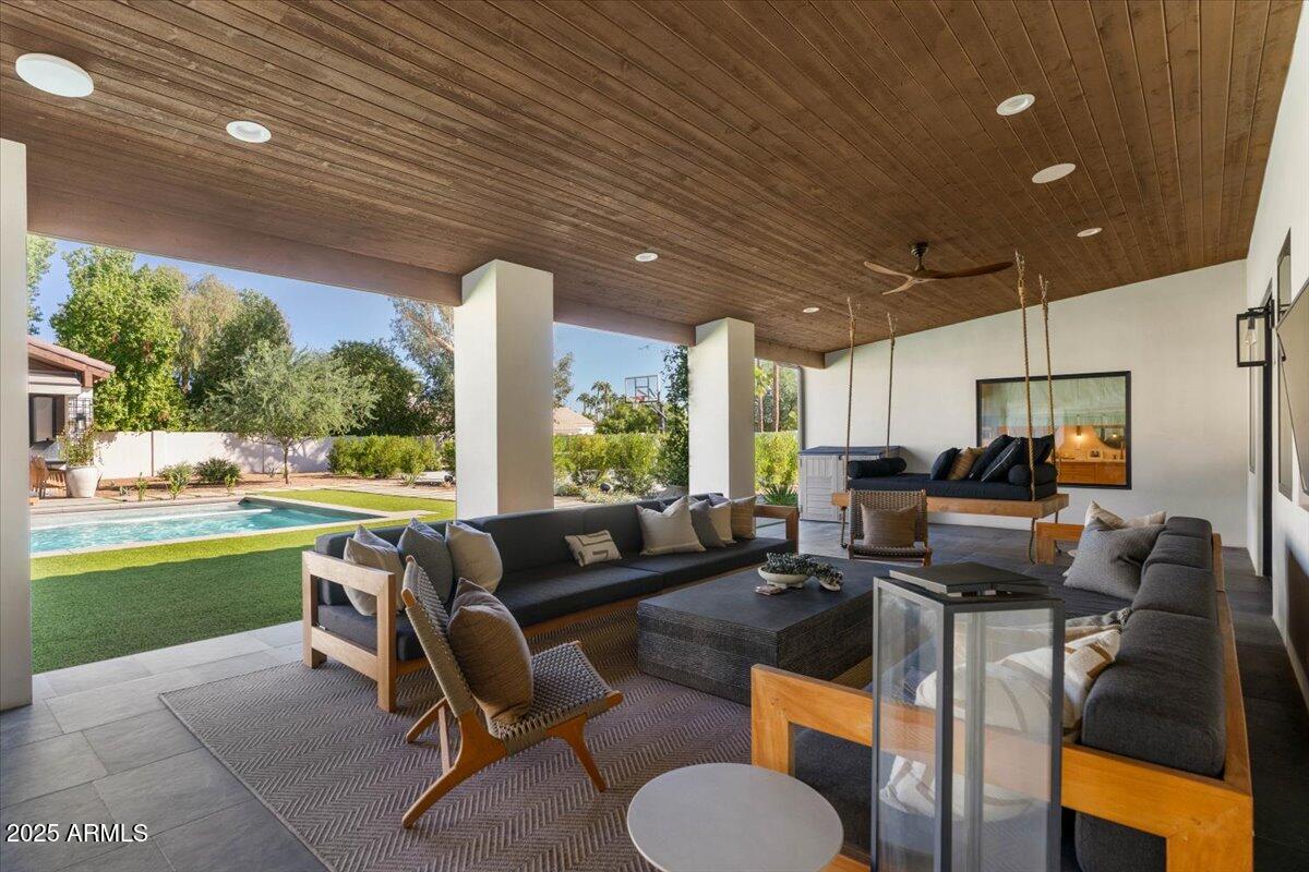 STONERIDGE ESTATES 3 - Residential