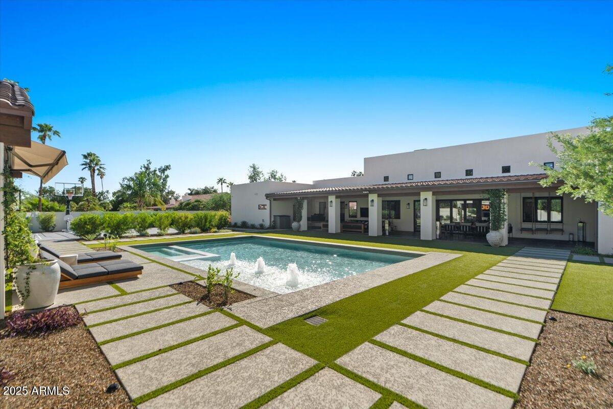 STONERIDGE ESTATES 3 - Residential