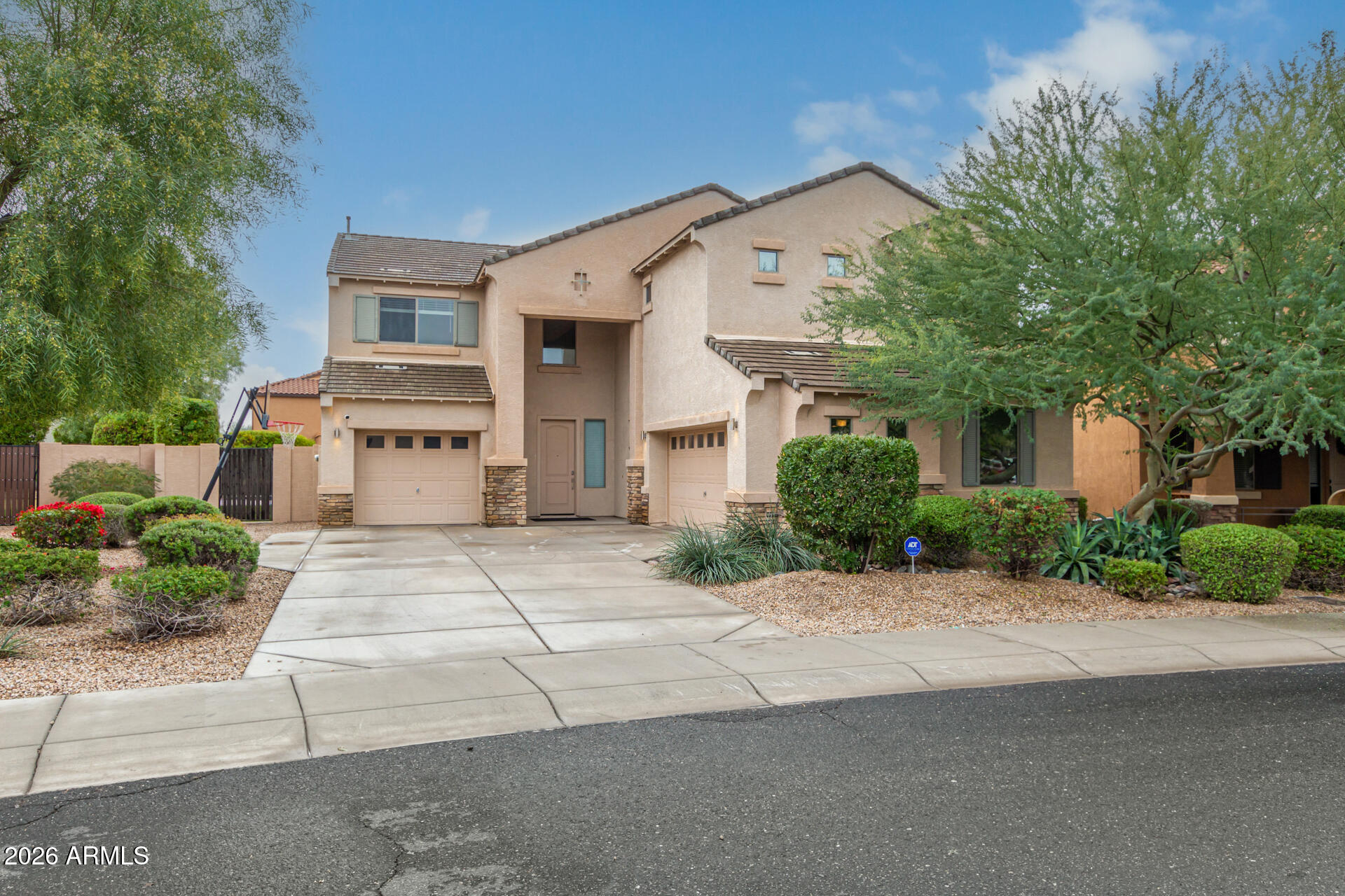 DESERT RIDGE SUPER BLOCK 7 NORTH PARCEL 6 7 8 REPL - Residential