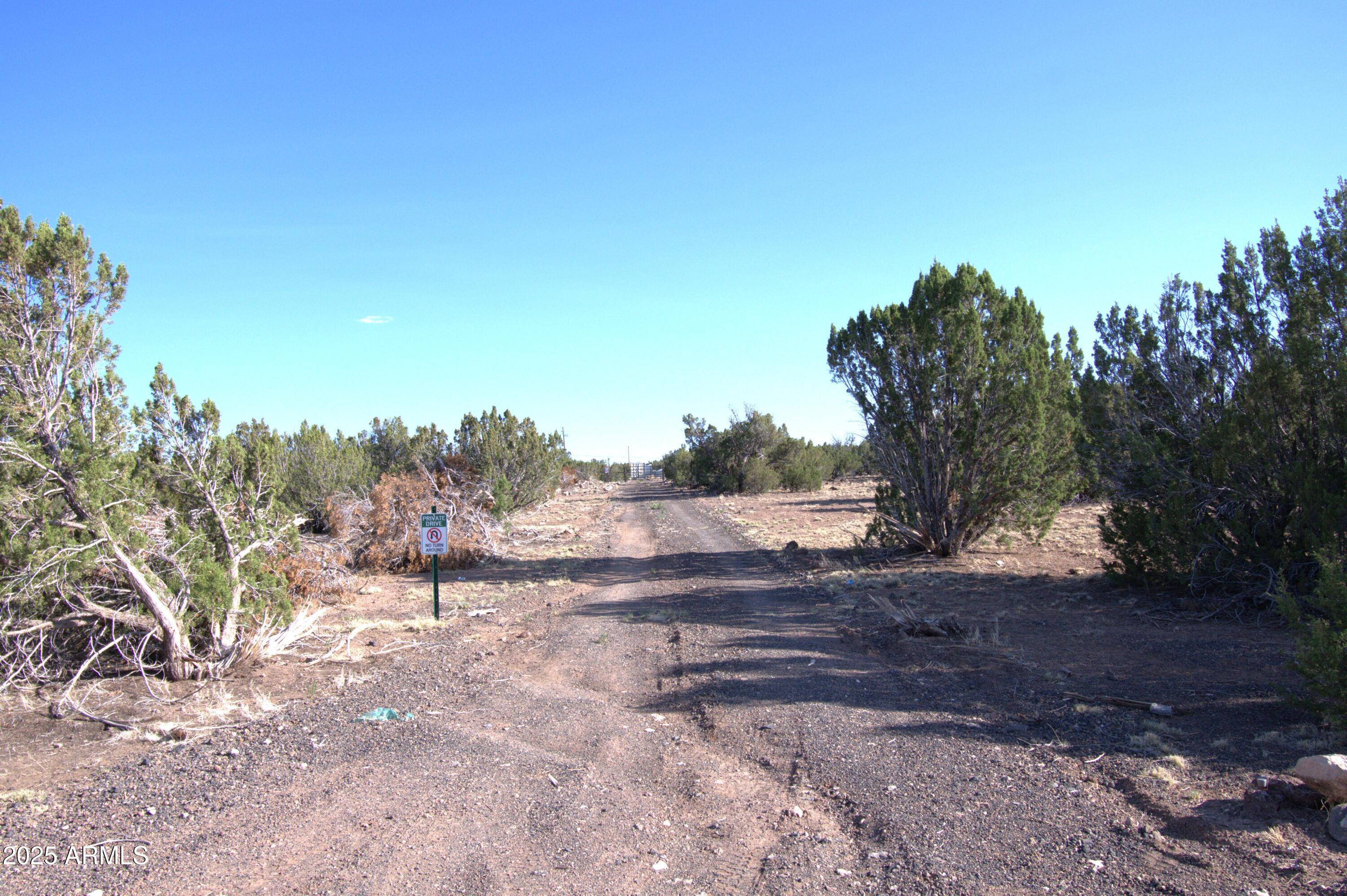 WHITE MOUNTAIN LAKES UNIT 5 - Land
