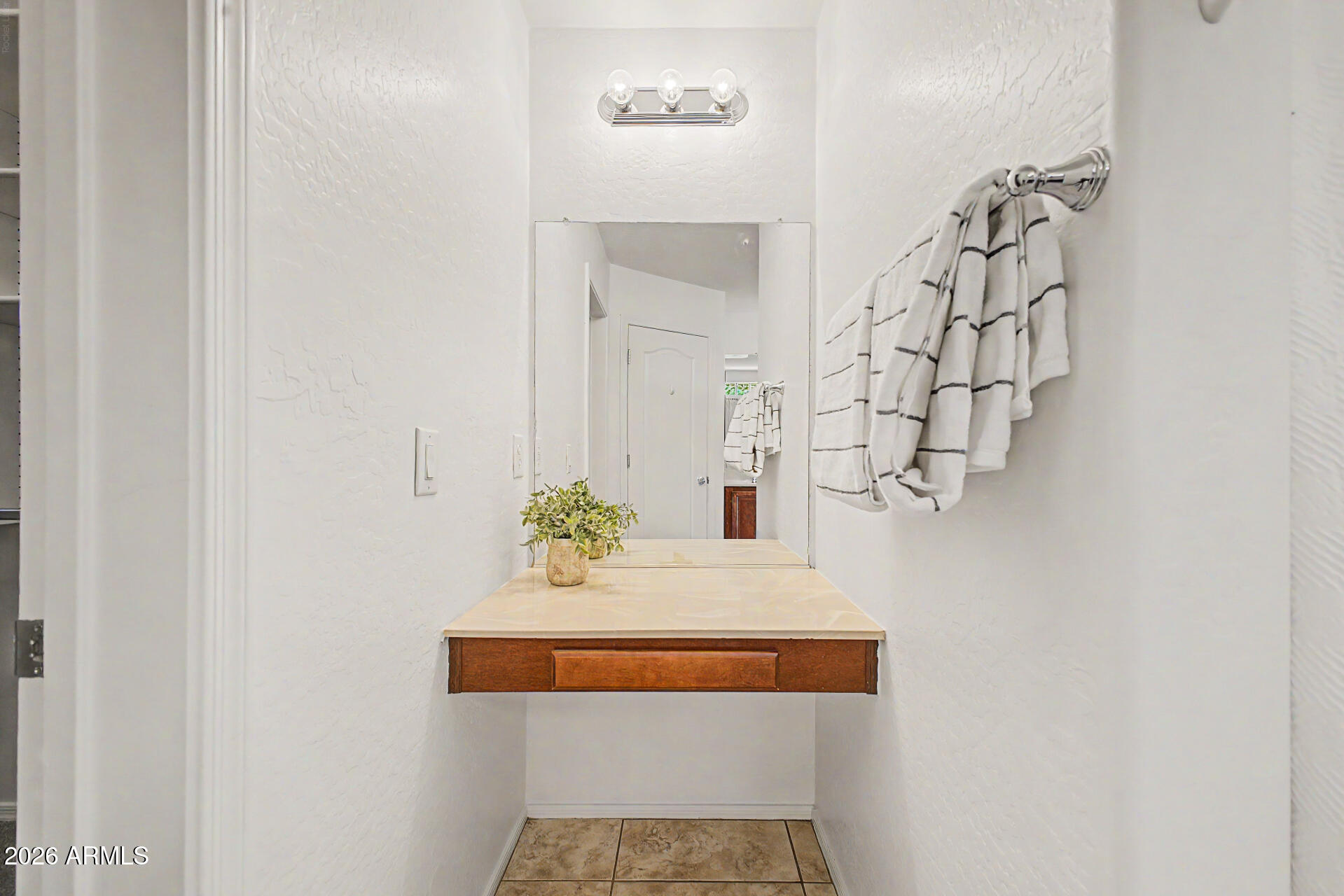 CHANDLER GINNING - Residential