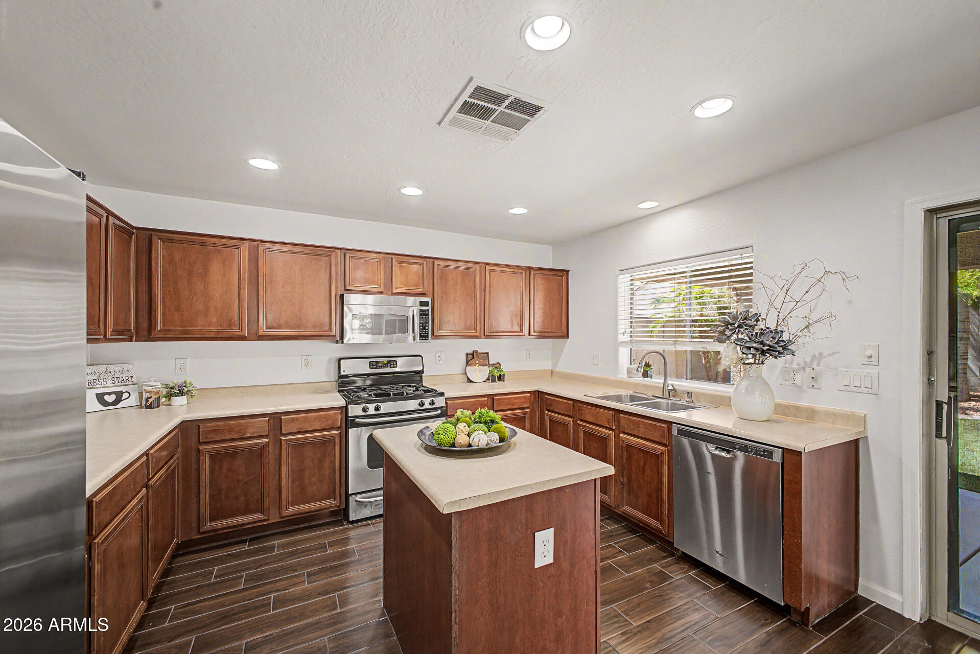 CHANDLER GINNING - Residential