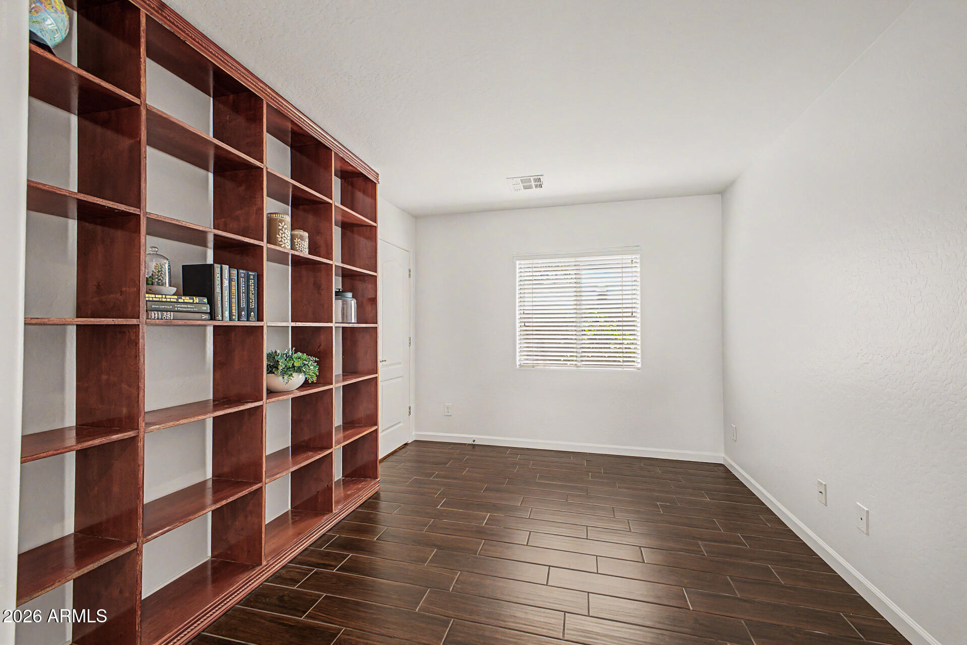 CHANDLER GINNING - Residential