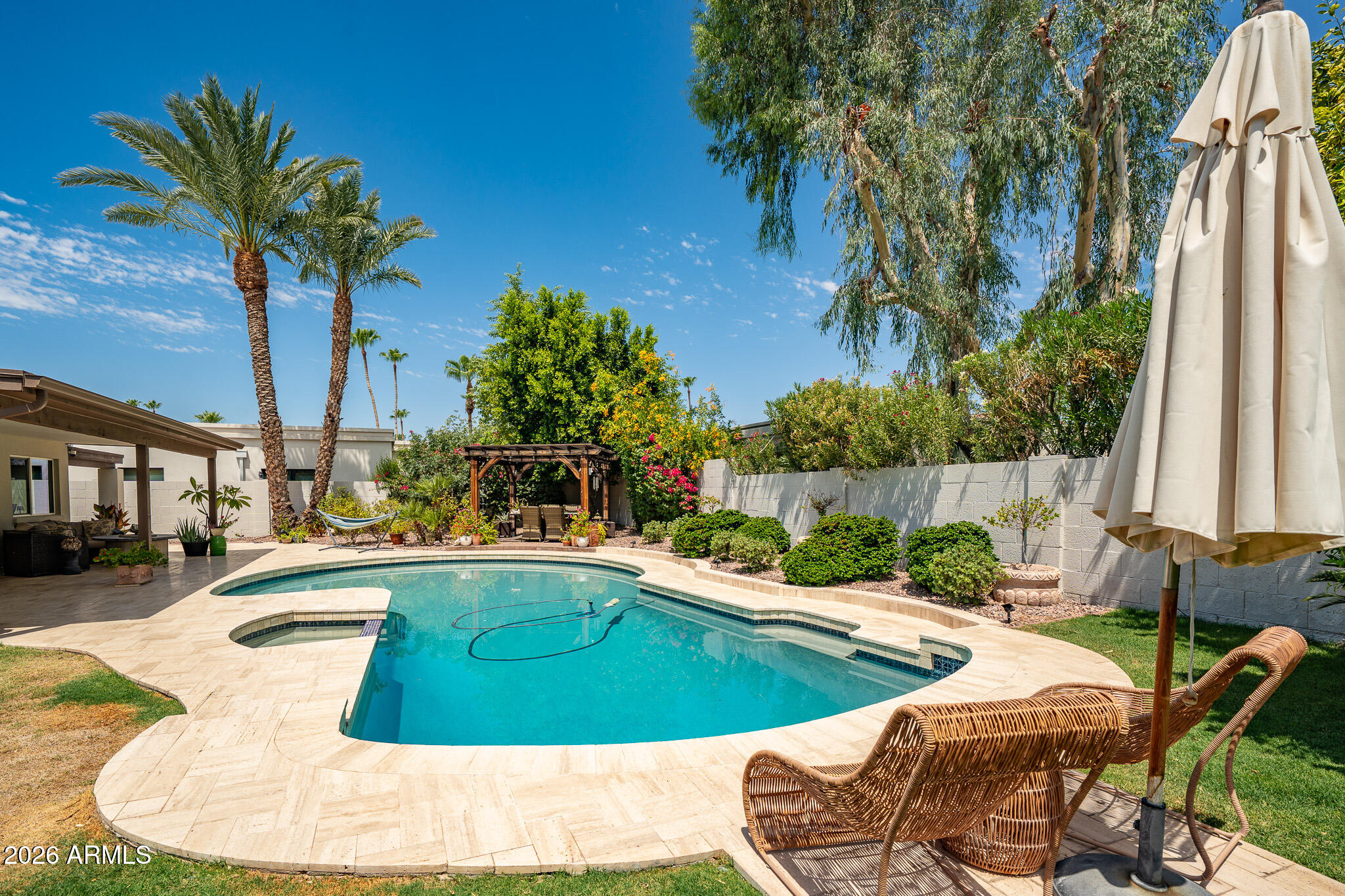 PARADISE PARK TRAILS - Residential