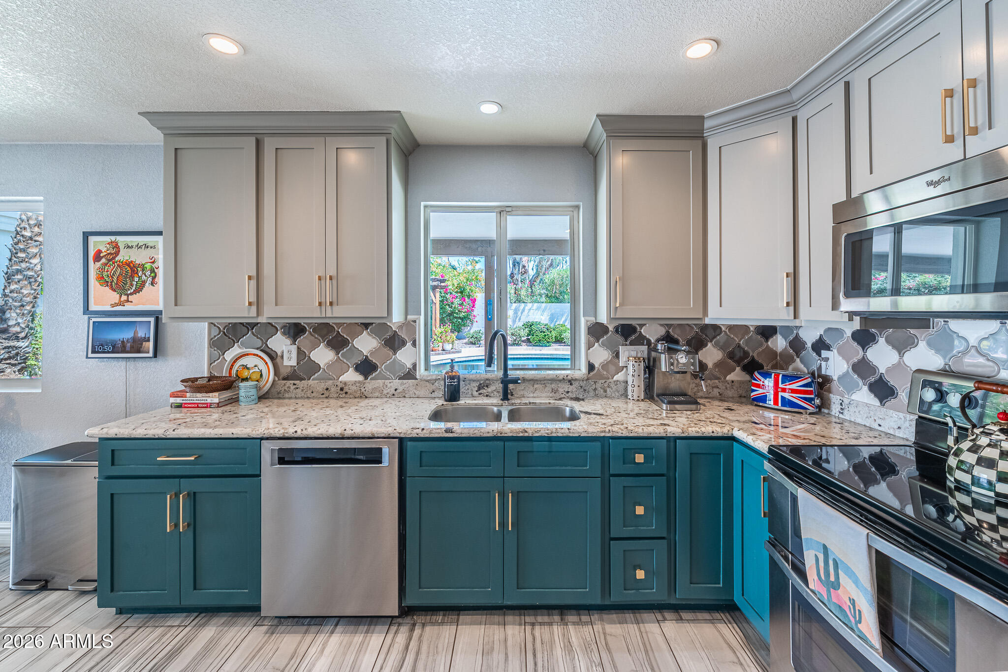 PARADISE PARK TRAILS - Residential