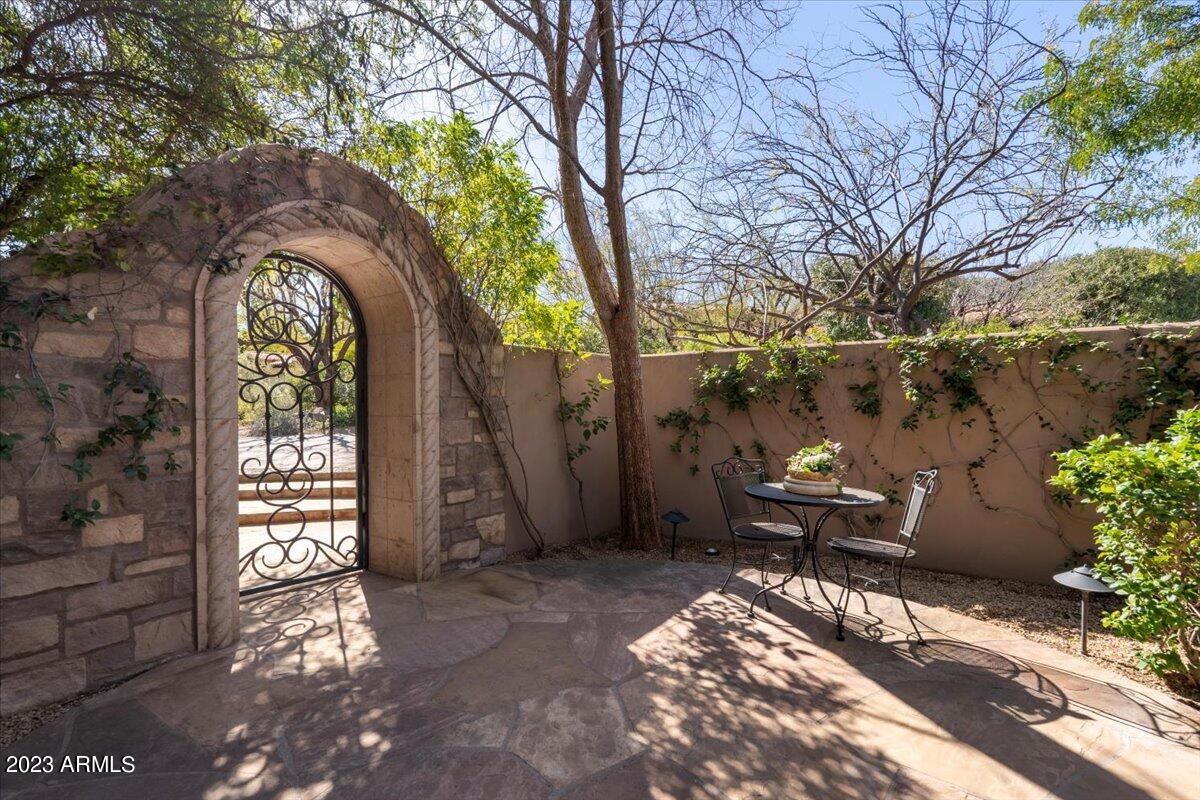 DESERT JEWEL ESTATES - Residential
