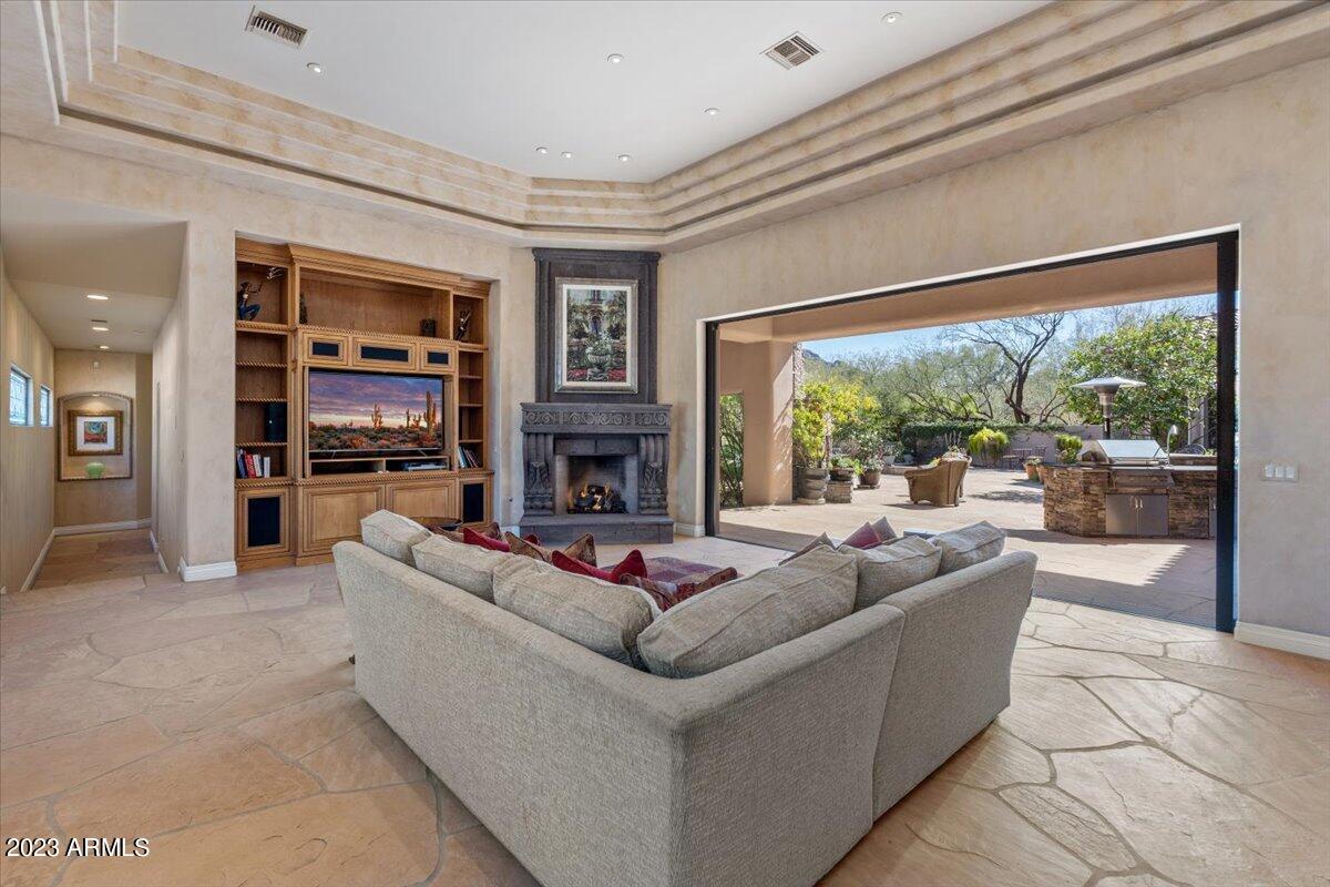 DESERT JEWEL ESTATES - Residential