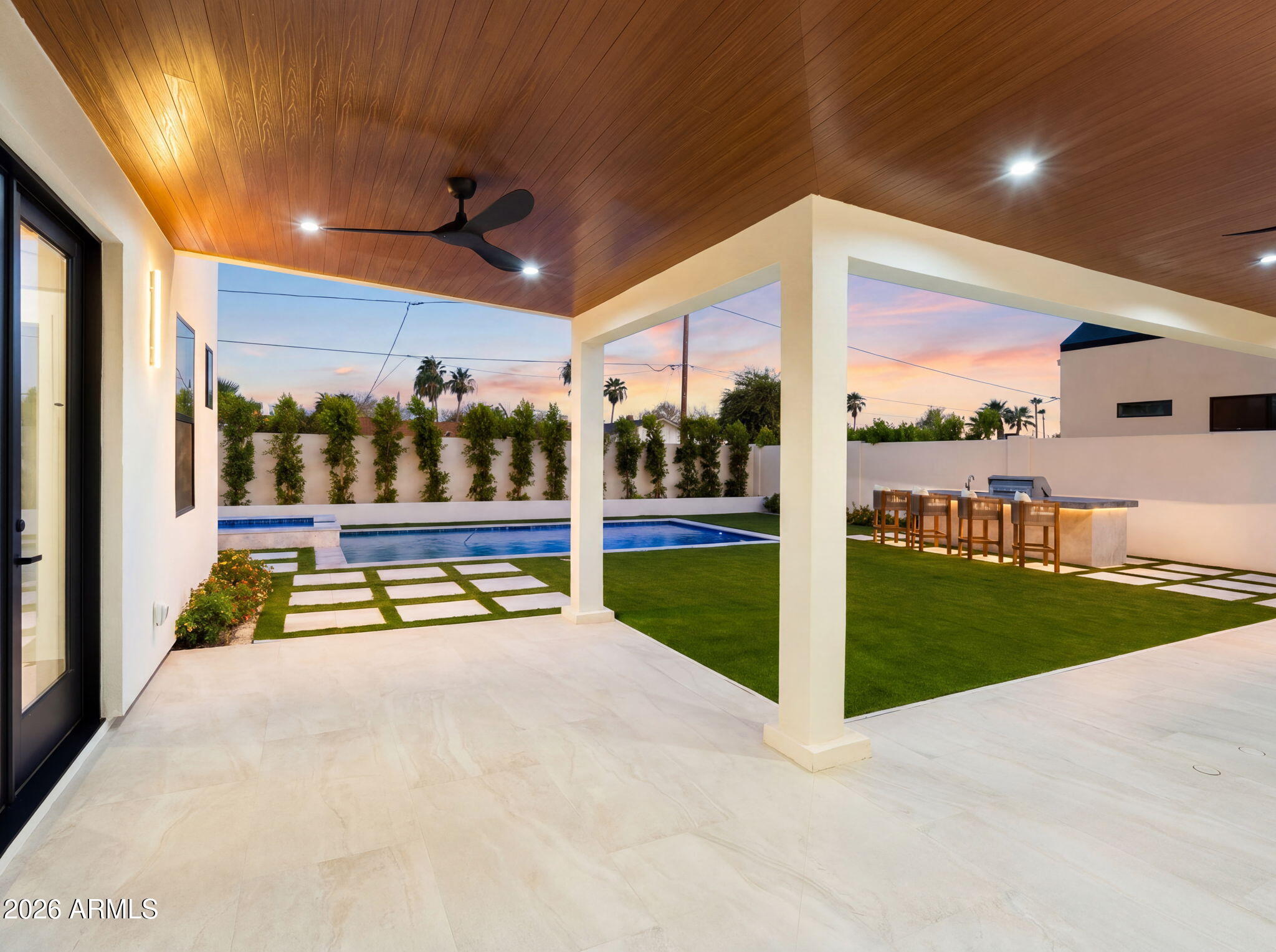 POINTE SCOTTSDALE UNIT 1 - Residential
