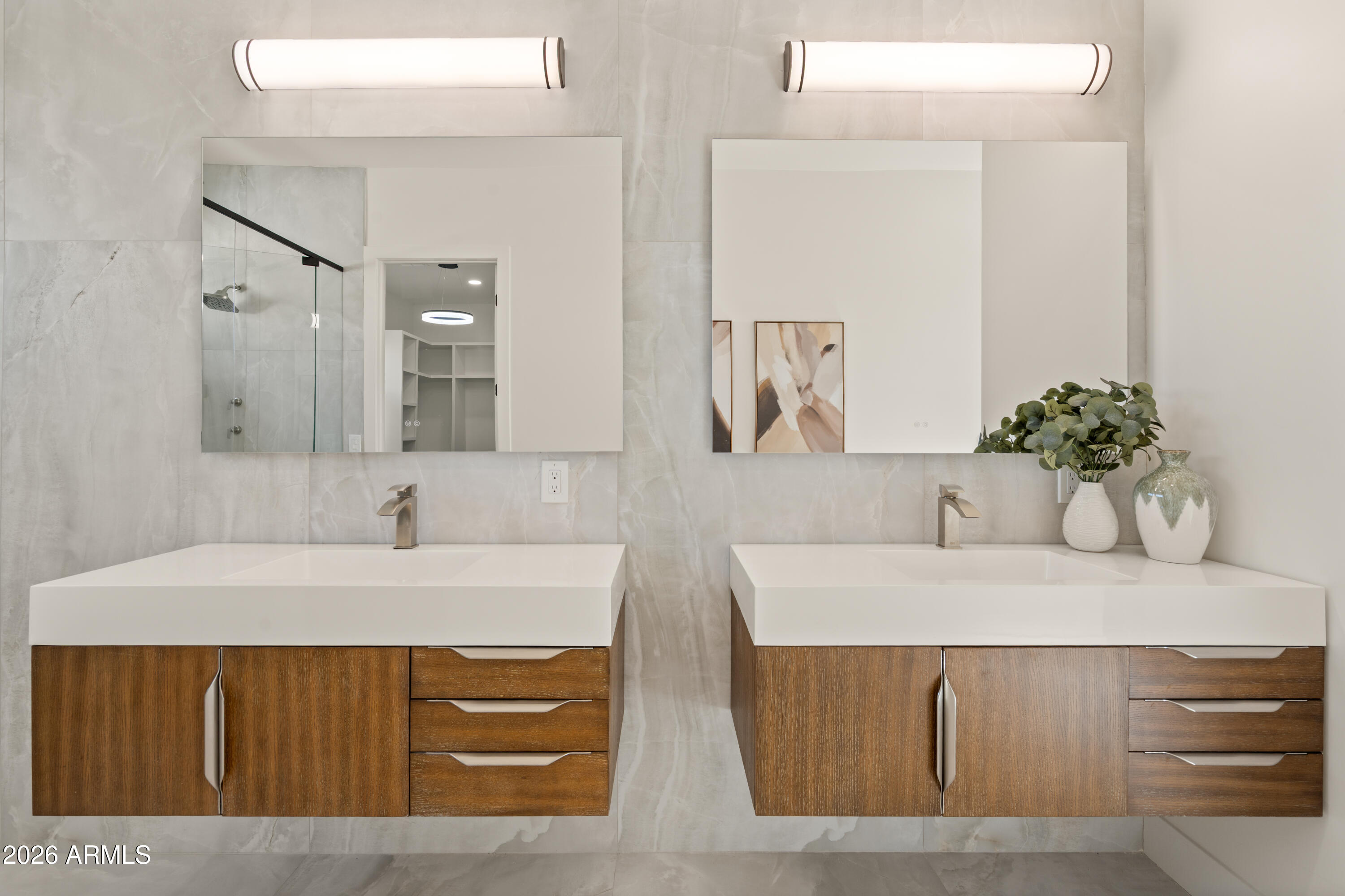 POINTE SCOTTSDALE UNIT 1 - Residential