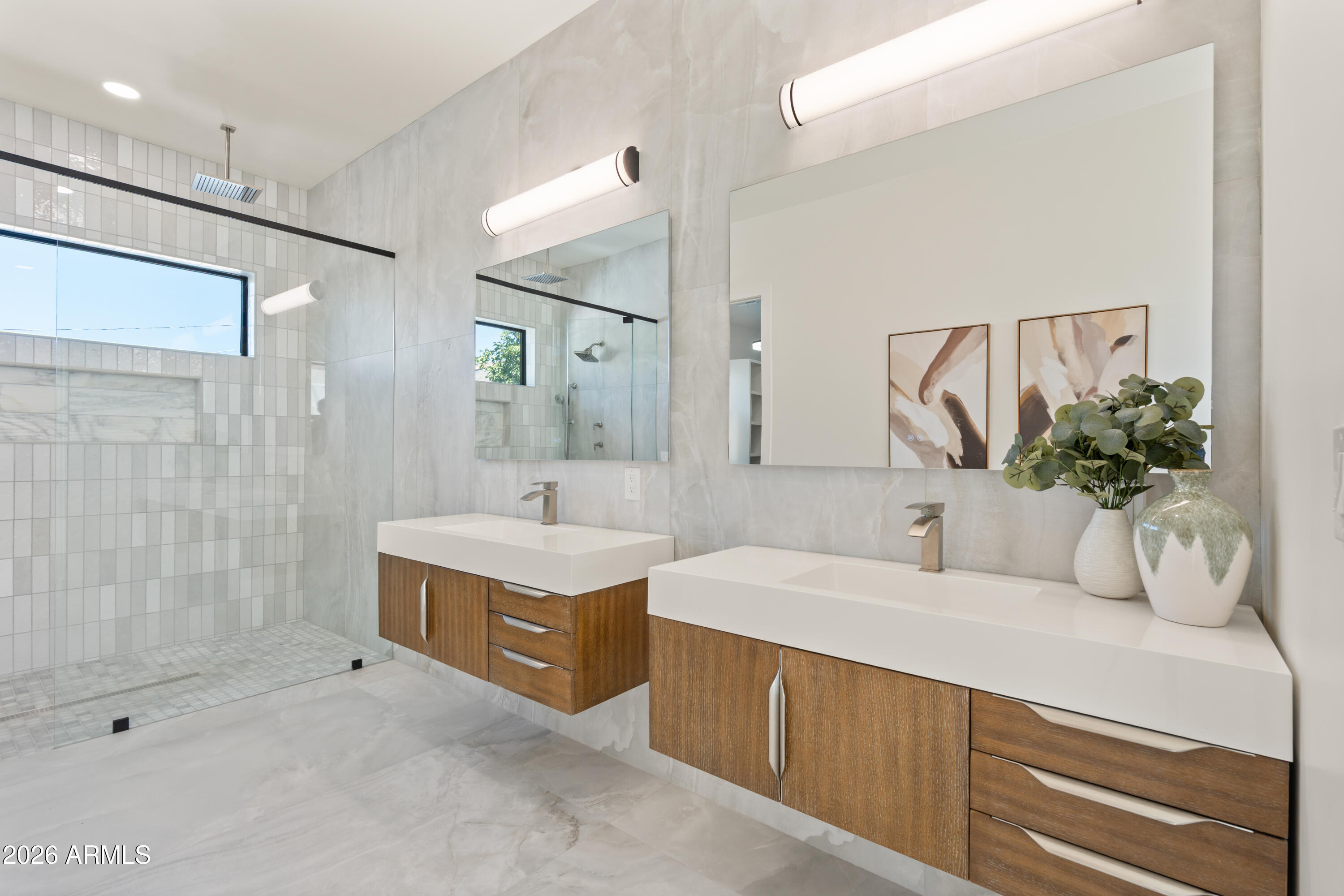 POINTE SCOTTSDALE UNIT 1 - Residential