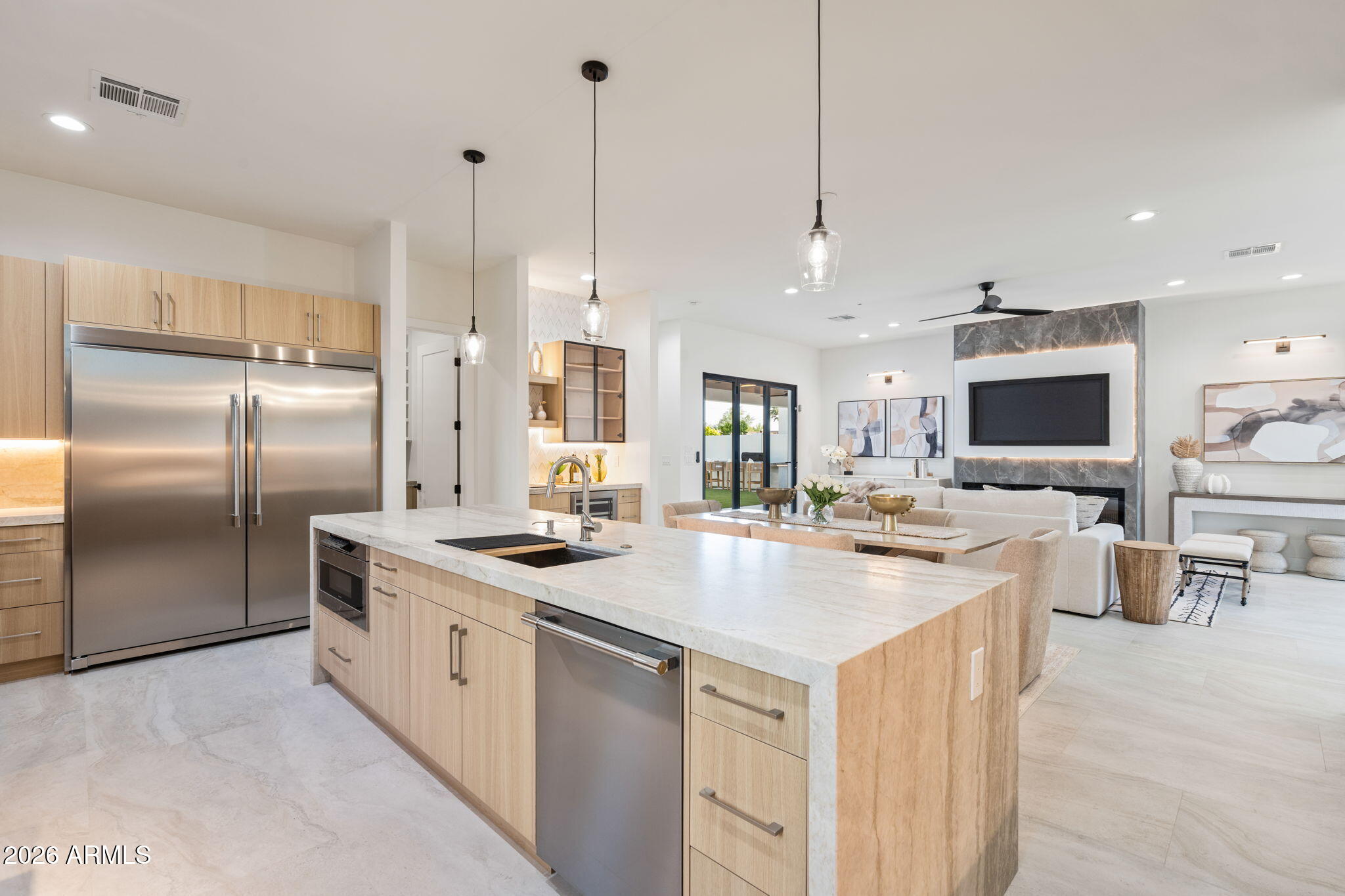 POINTE SCOTTSDALE UNIT 1 - Residential