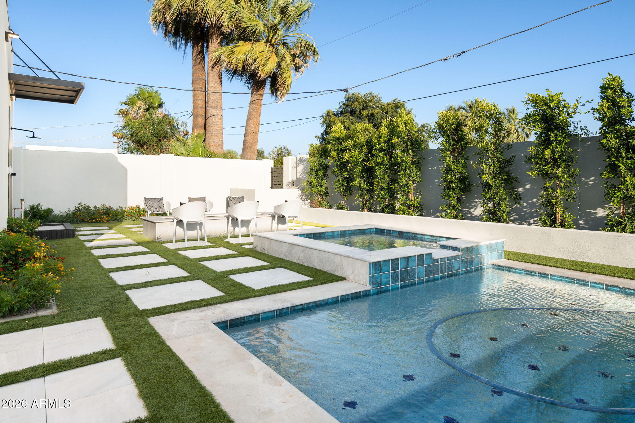 POINTE SCOTTSDALE UNIT 1 - Residential