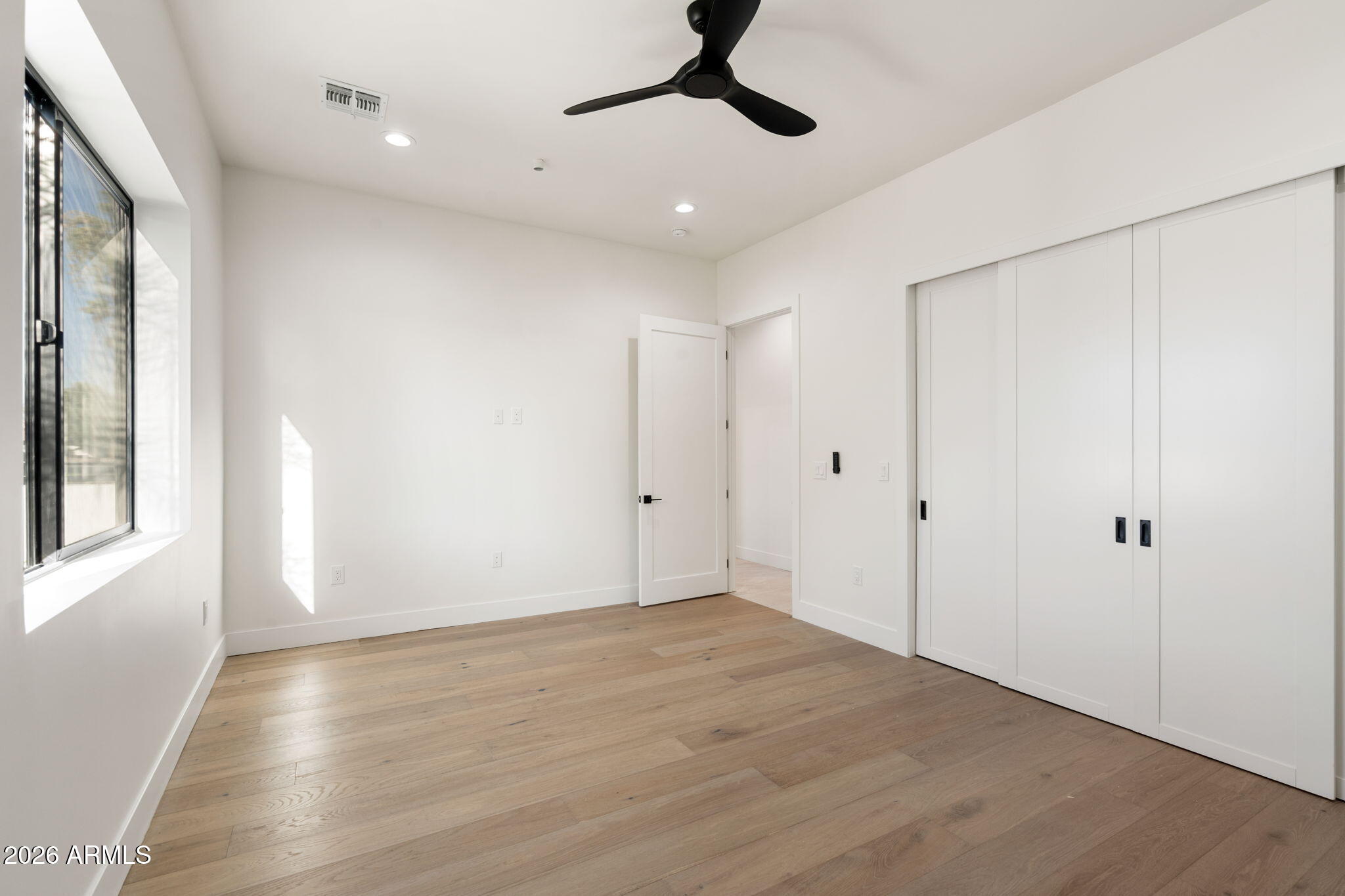 POINTE SCOTTSDALE UNIT 1 - Residential