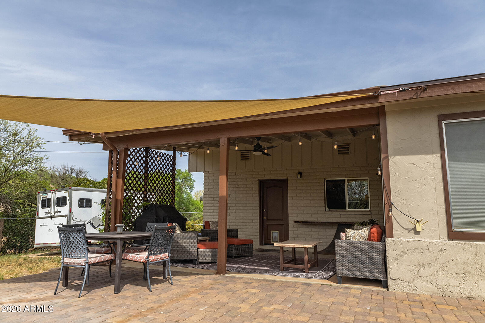 MEL GLO ESTATES - Residential