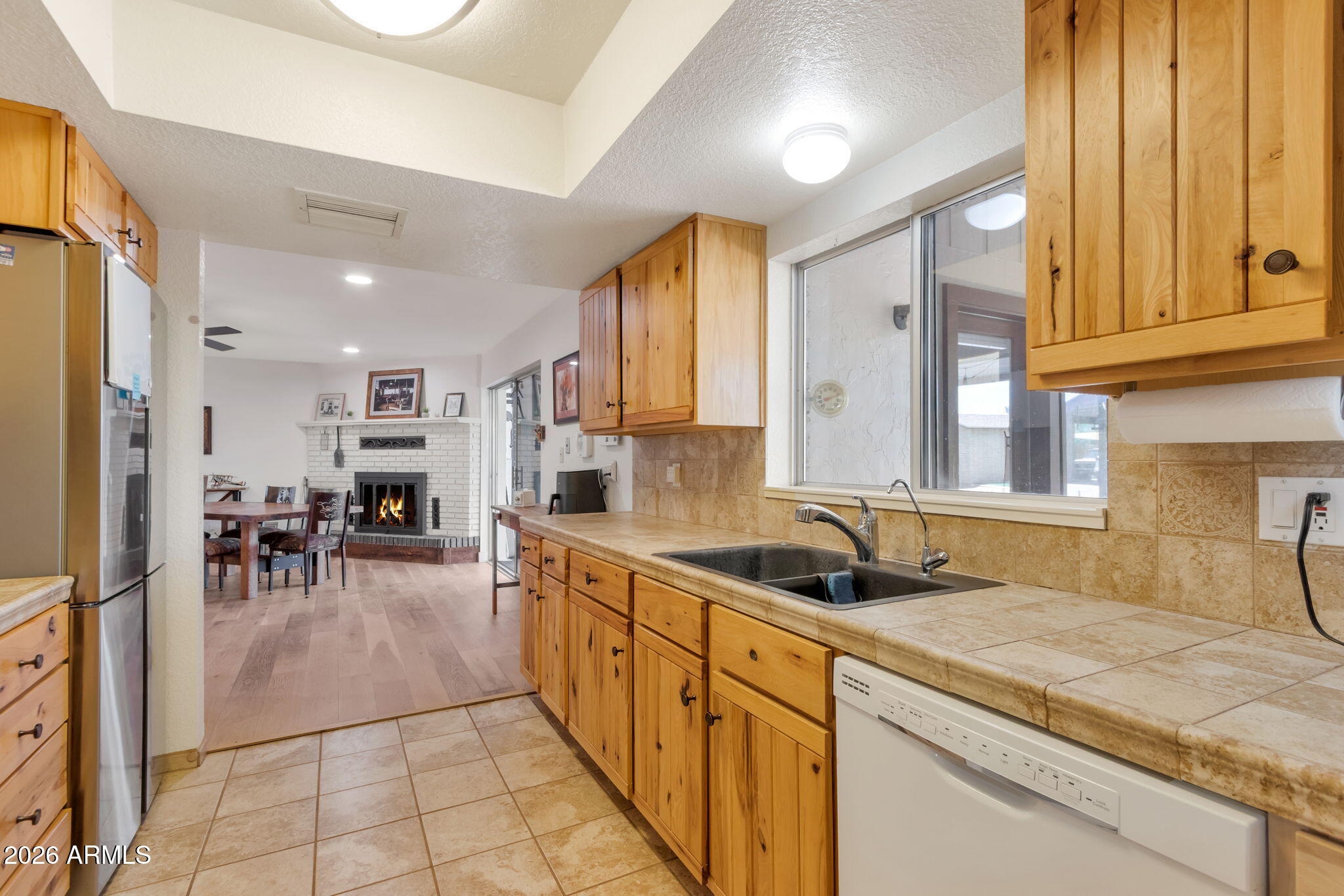 MEL GLO ESTATES - Residential