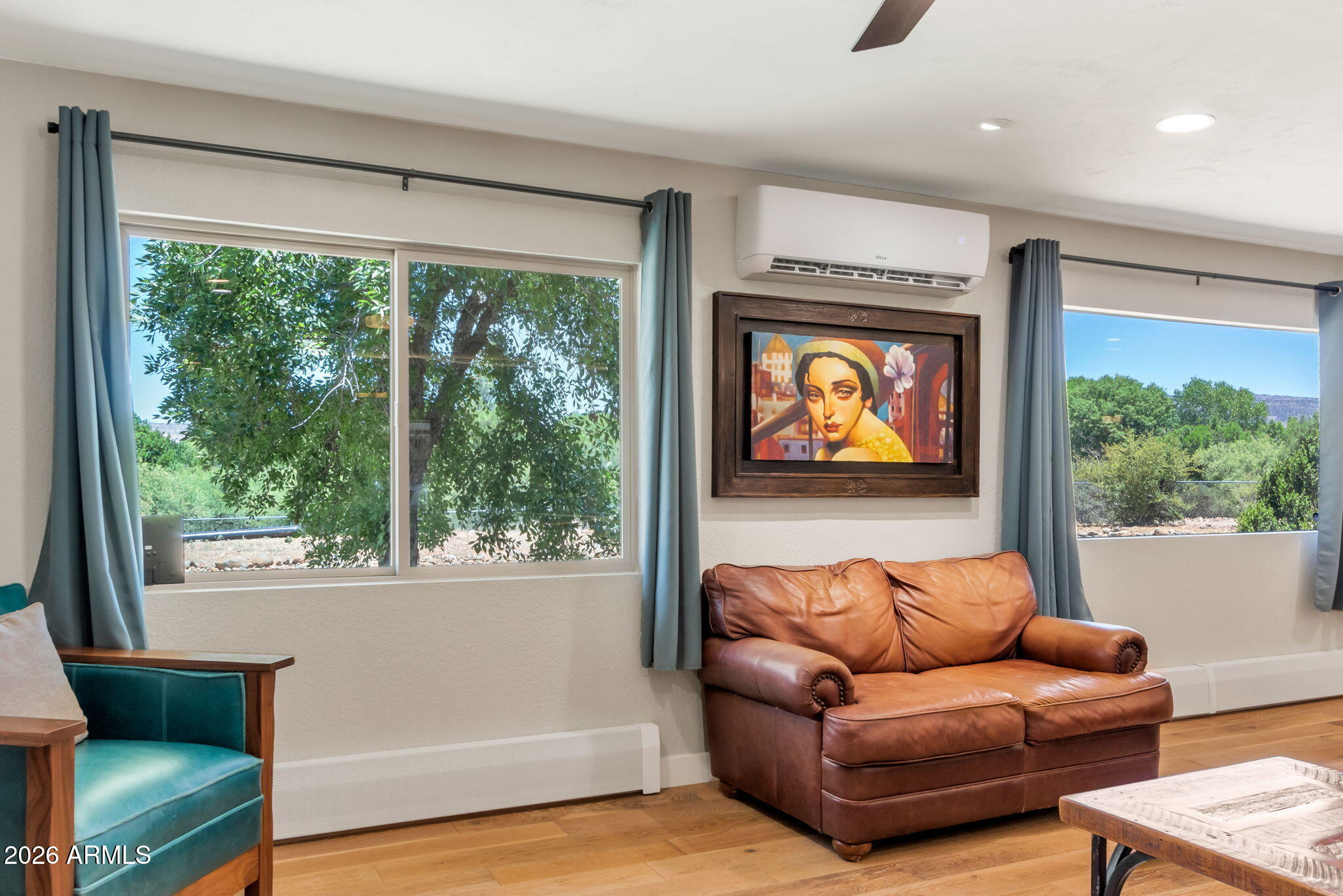 MEL GLO ESTATES - Residential
