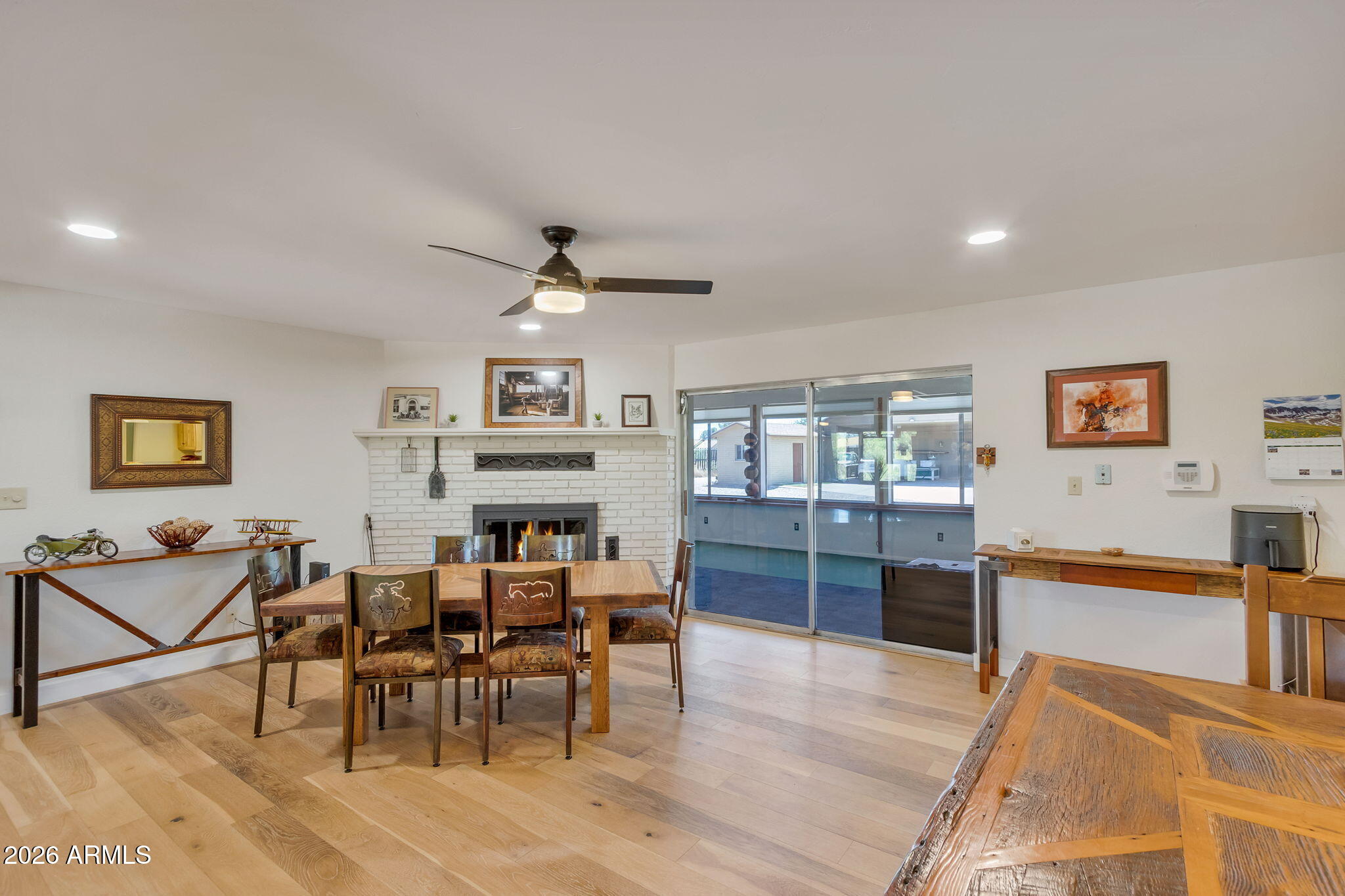 MEL GLO ESTATES - Residential