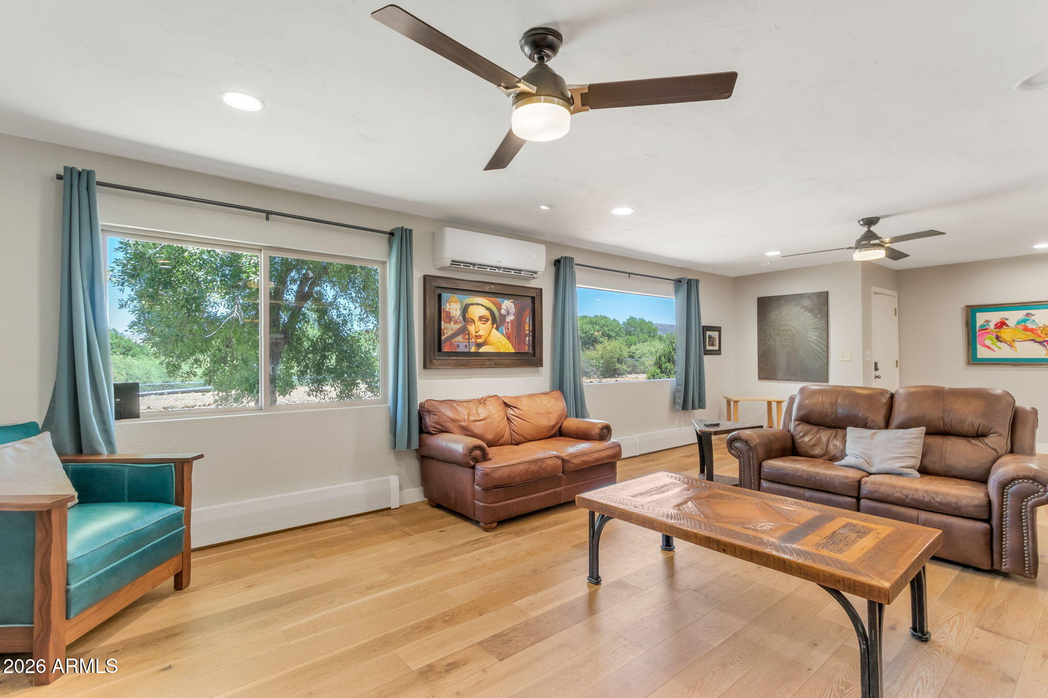MEL GLO ESTATES - Residential