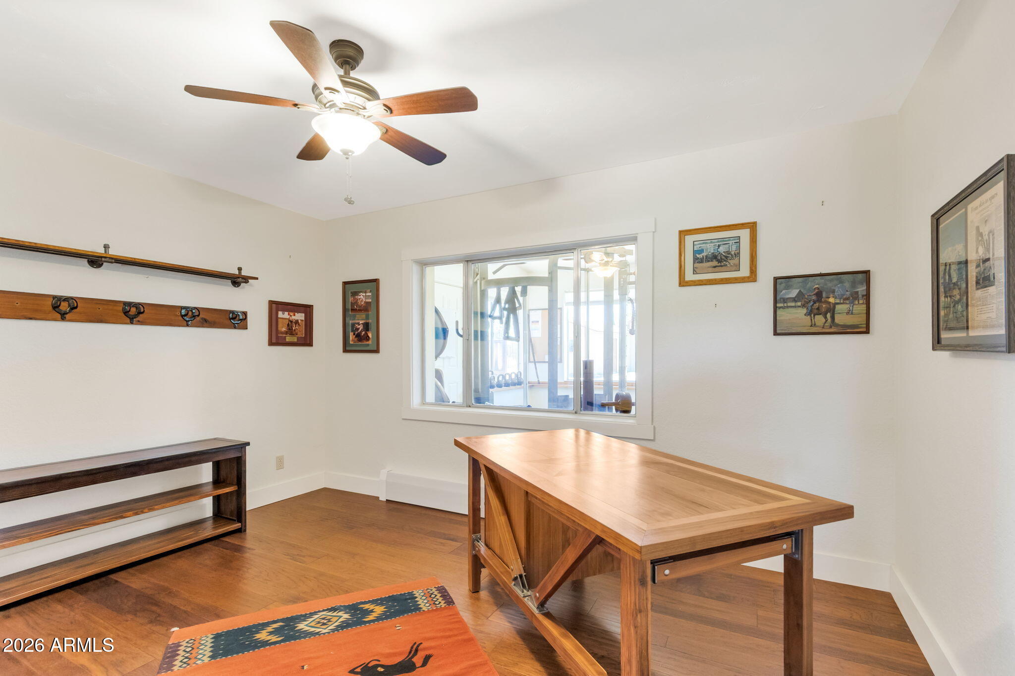 MEL GLO ESTATES - Residential