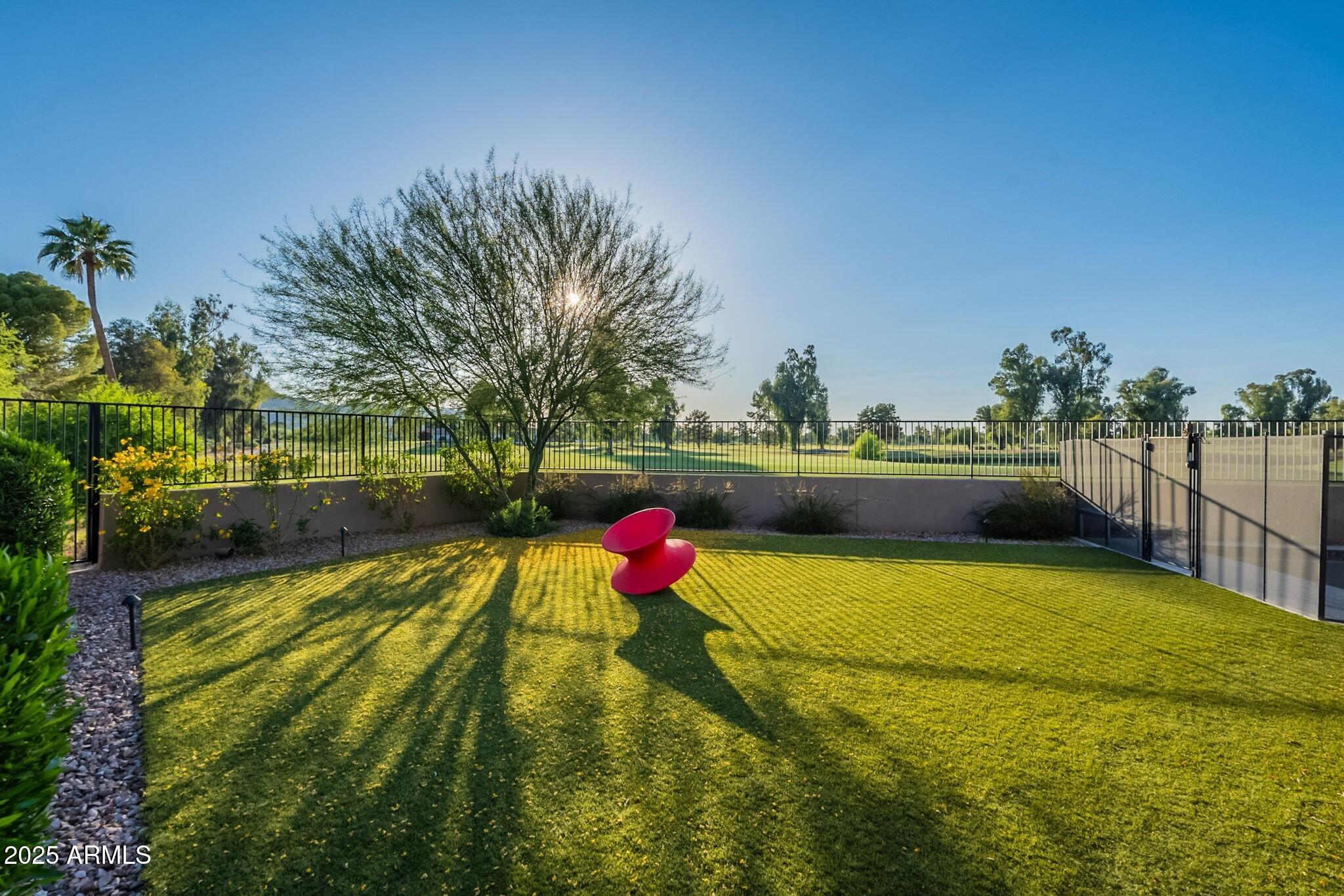 IRONWOOD GOLF VILLAS - Residential