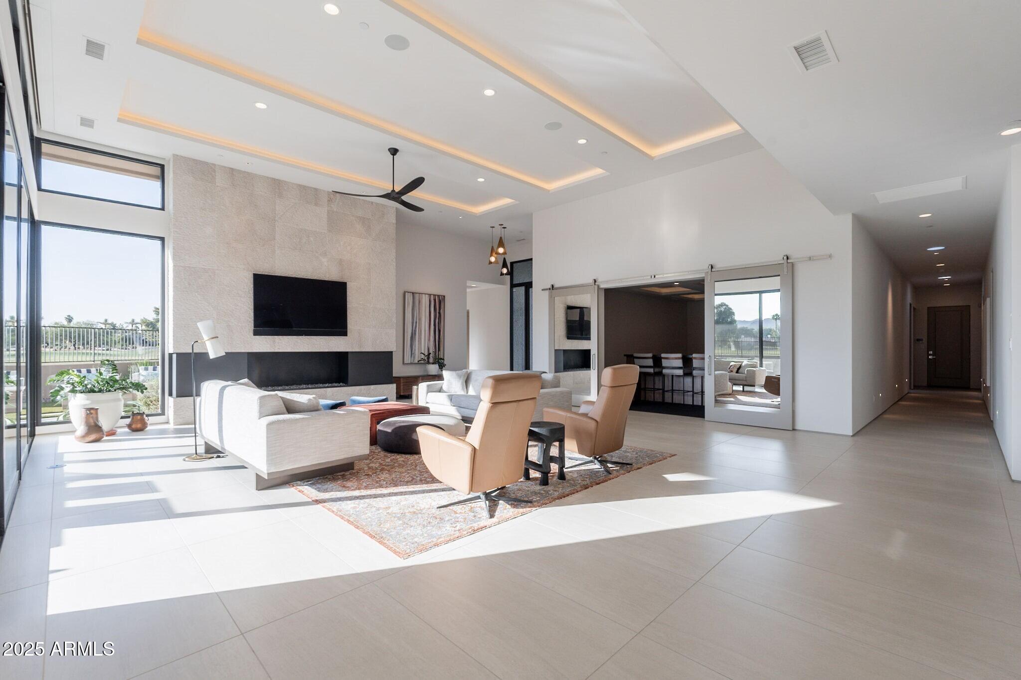 IRONWOOD GOLF VILLAS - Residential