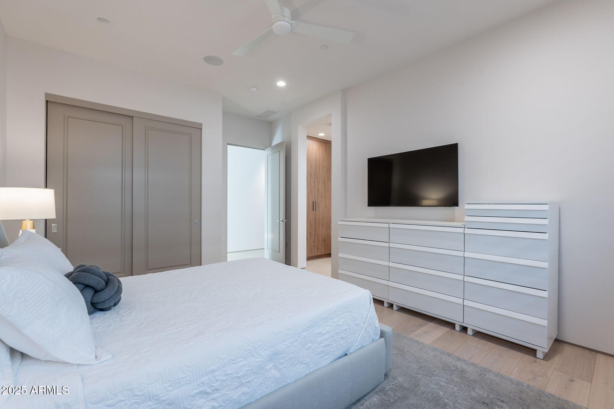 IRONWOOD GOLF VILLAS - Residential