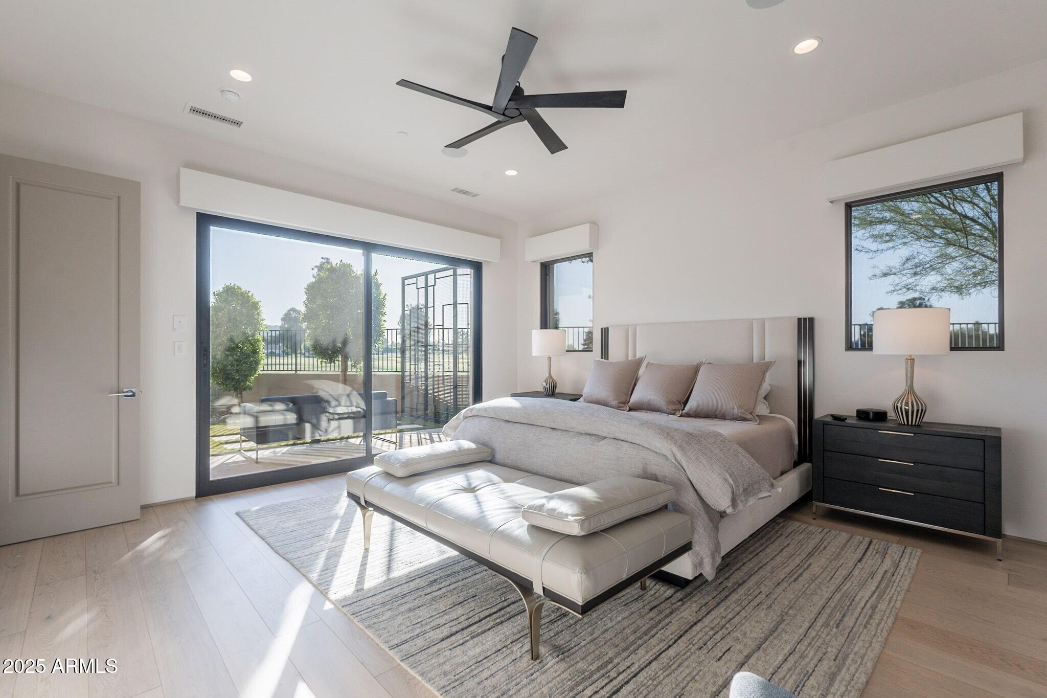 IRONWOOD GOLF VILLAS - Residential