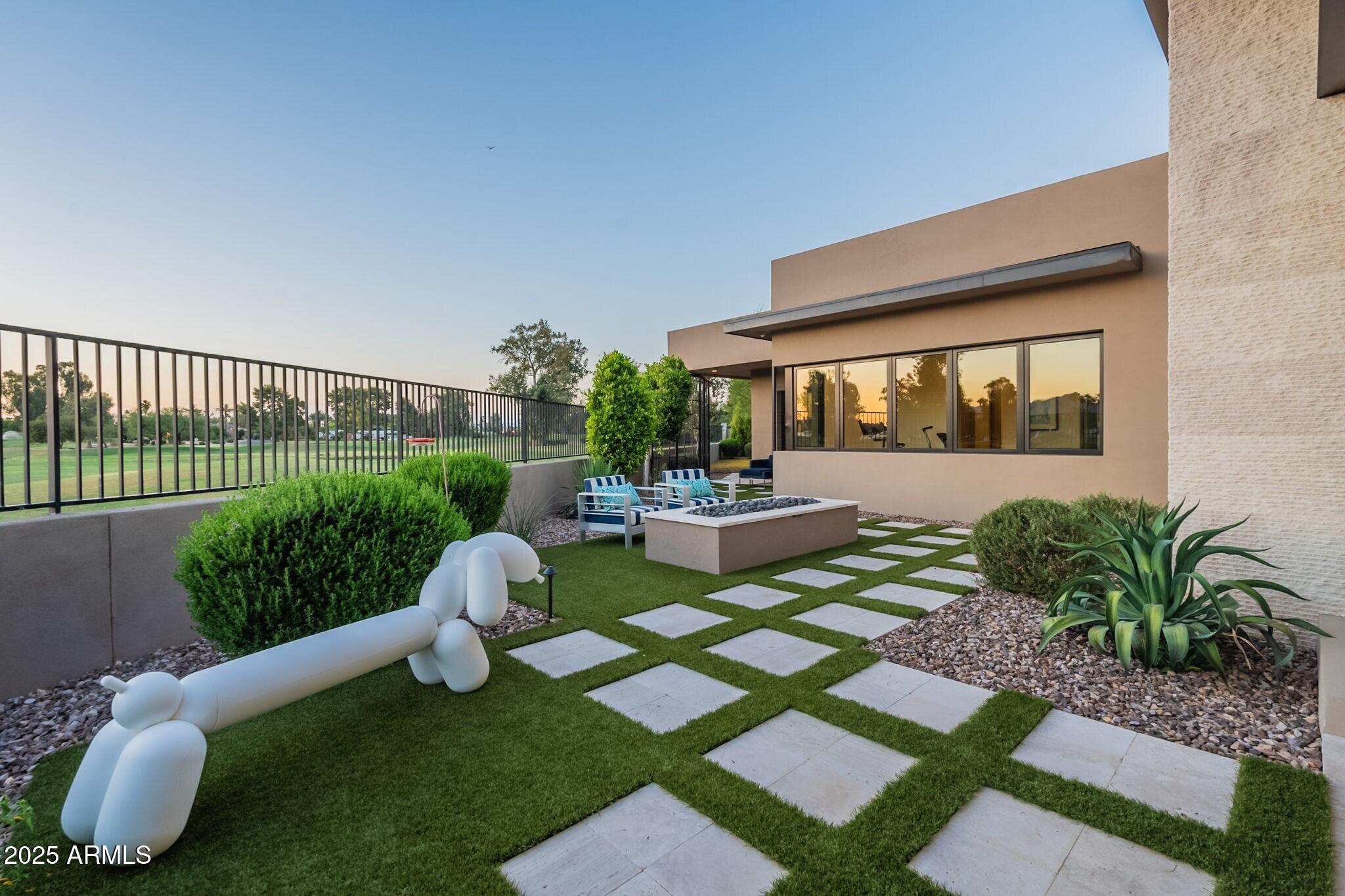 IRONWOOD GOLF VILLAS - Residential