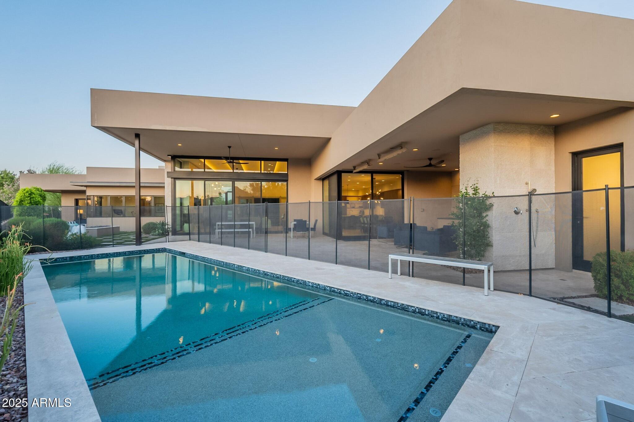 IRONWOOD GOLF VILLAS - Residential