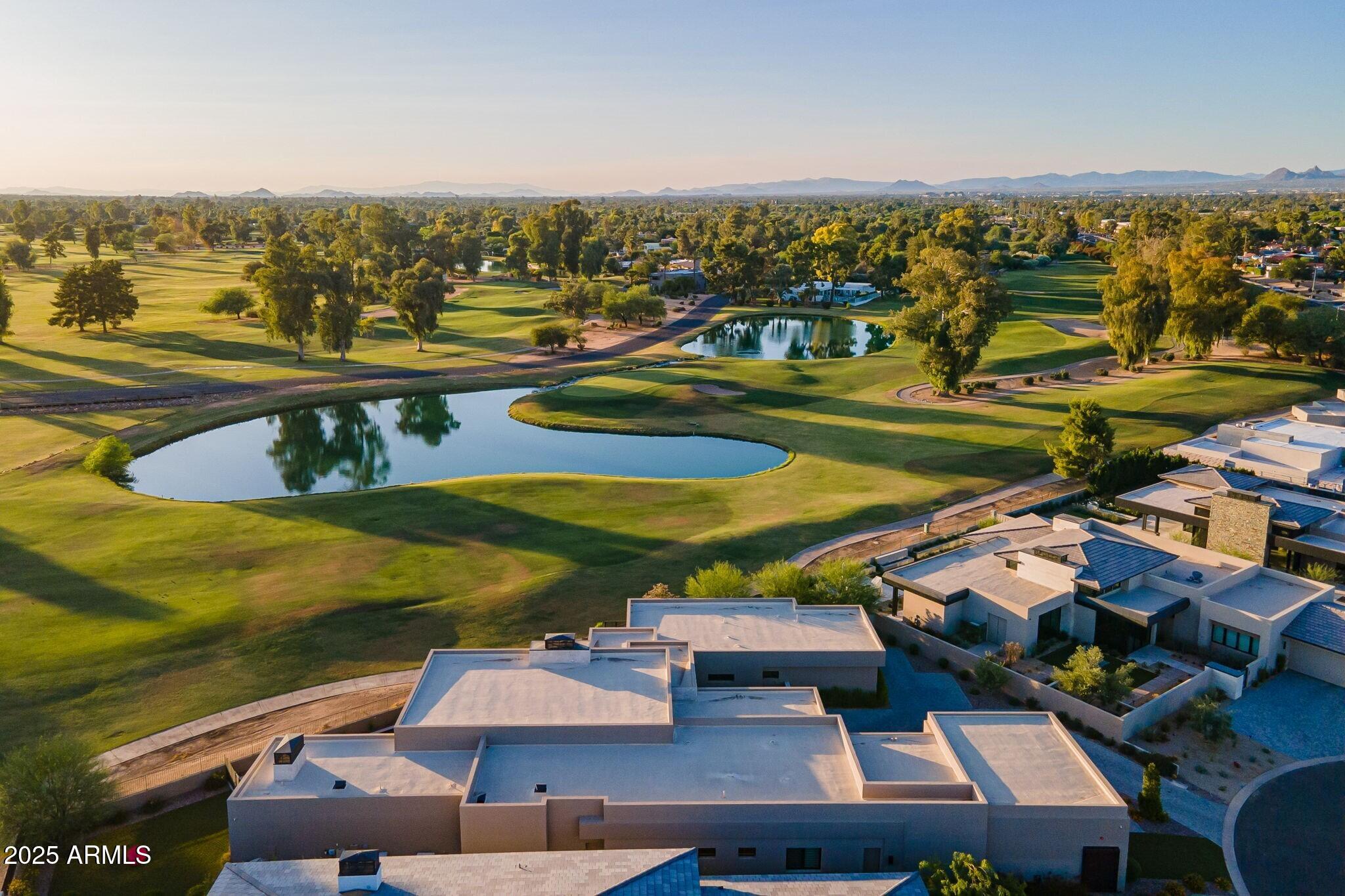IRONWOOD GOLF VILLAS - Residential