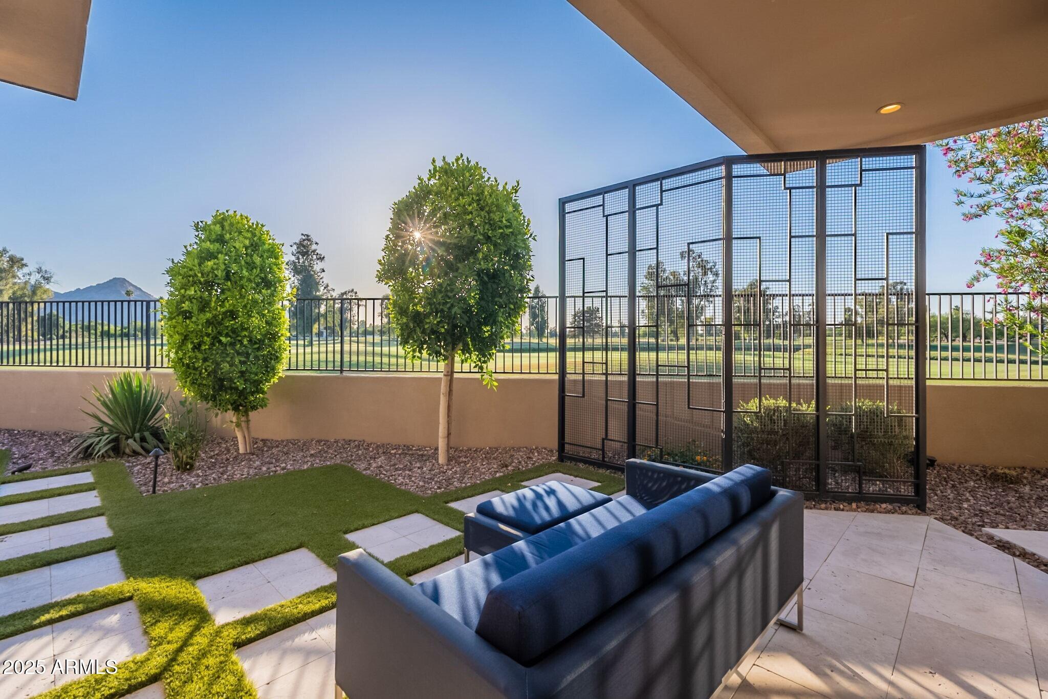 IRONWOOD GOLF VILLAS - Residential
