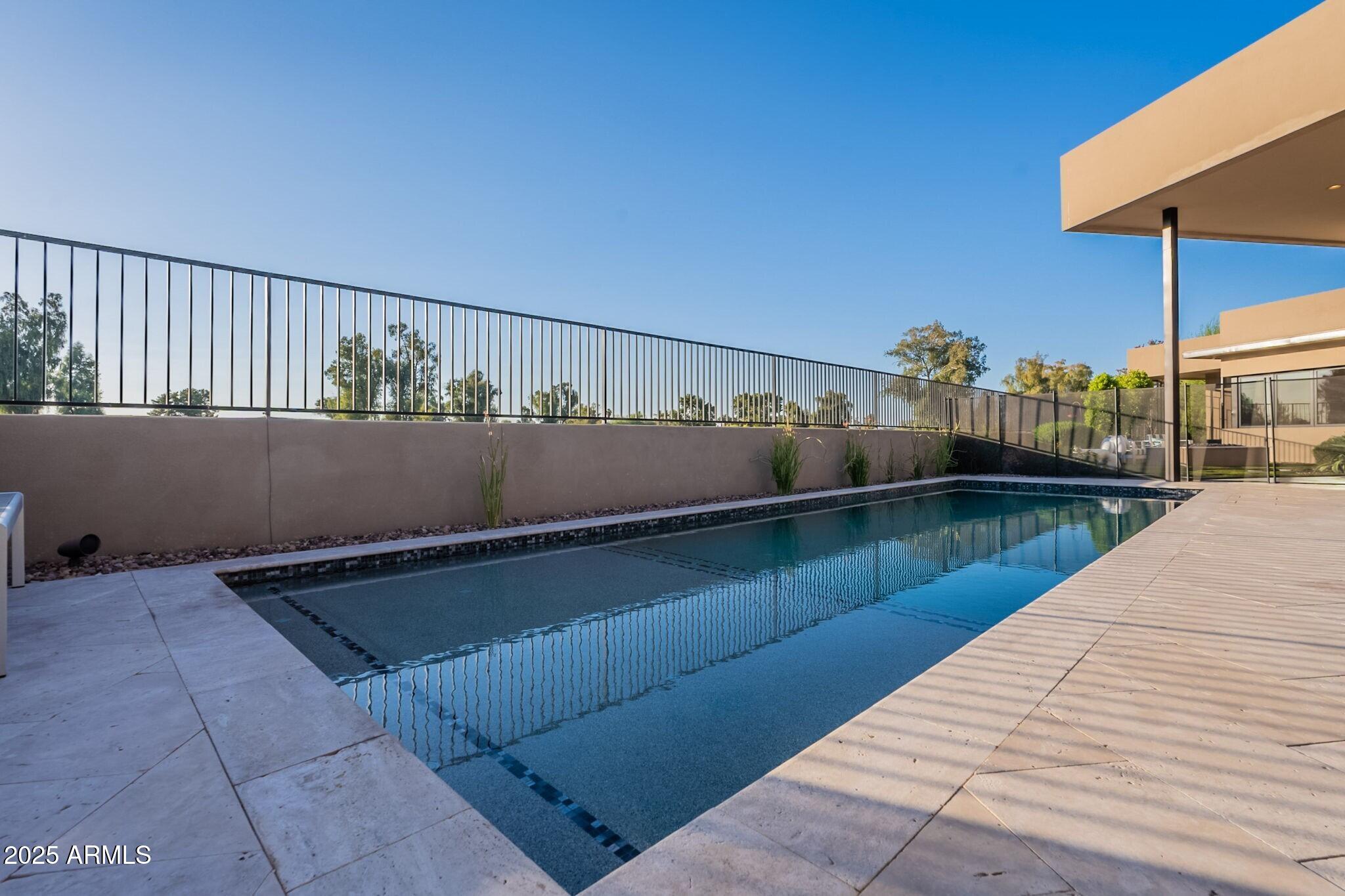 IRONWOOD GOLF VILLAS - Residential