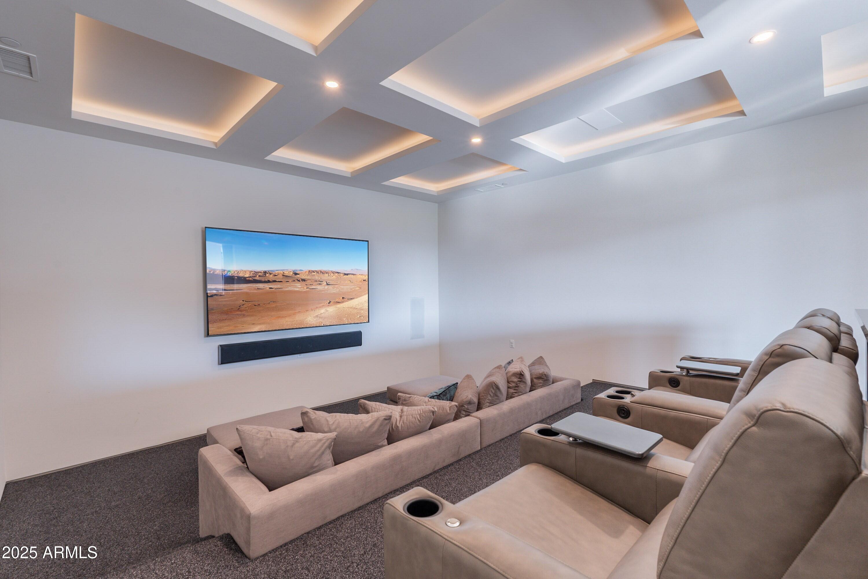 IRONWOOD GOLF VILLAS - Residential