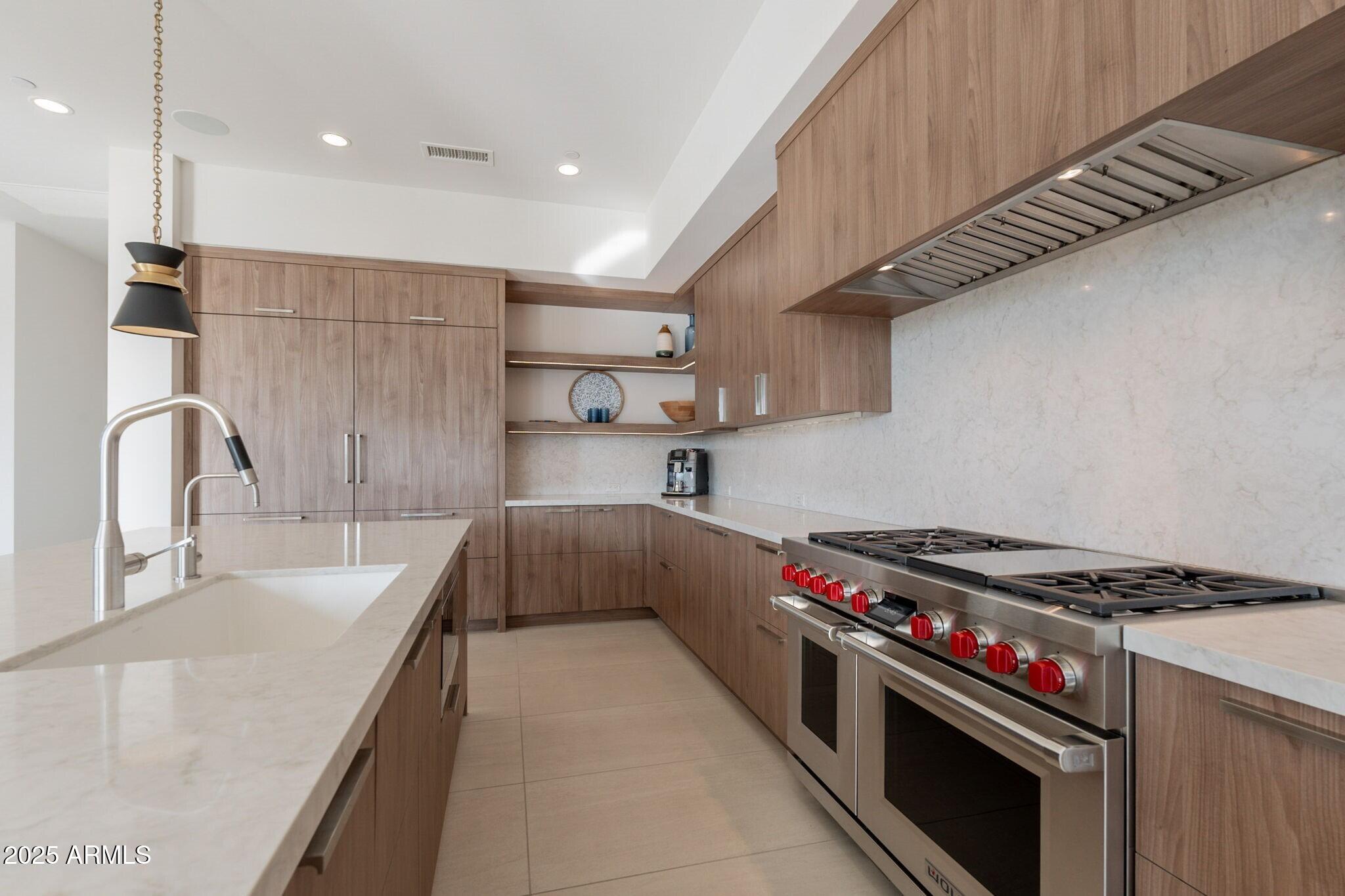 IRONWOOD GOLF VILLAS - Residential