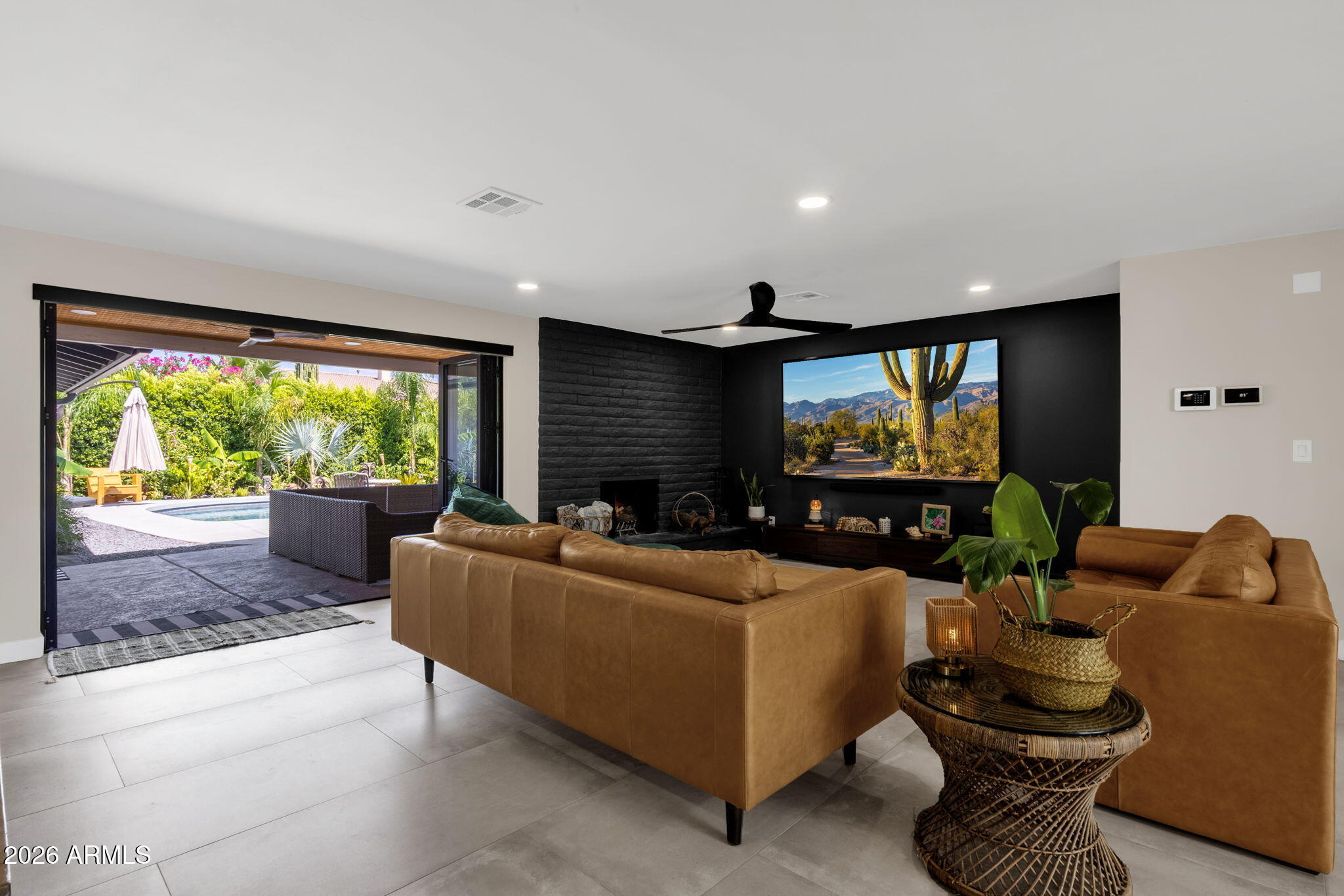 FORREST ANDERSON ESTATES - Residential