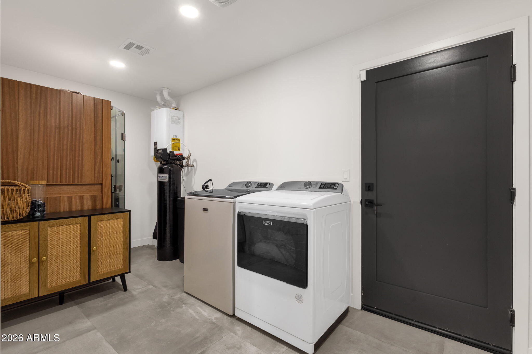 FORREST ANDERSON ESTATES - Residential