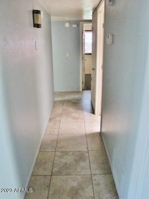QUAIL HOLLOW - Residential Lease