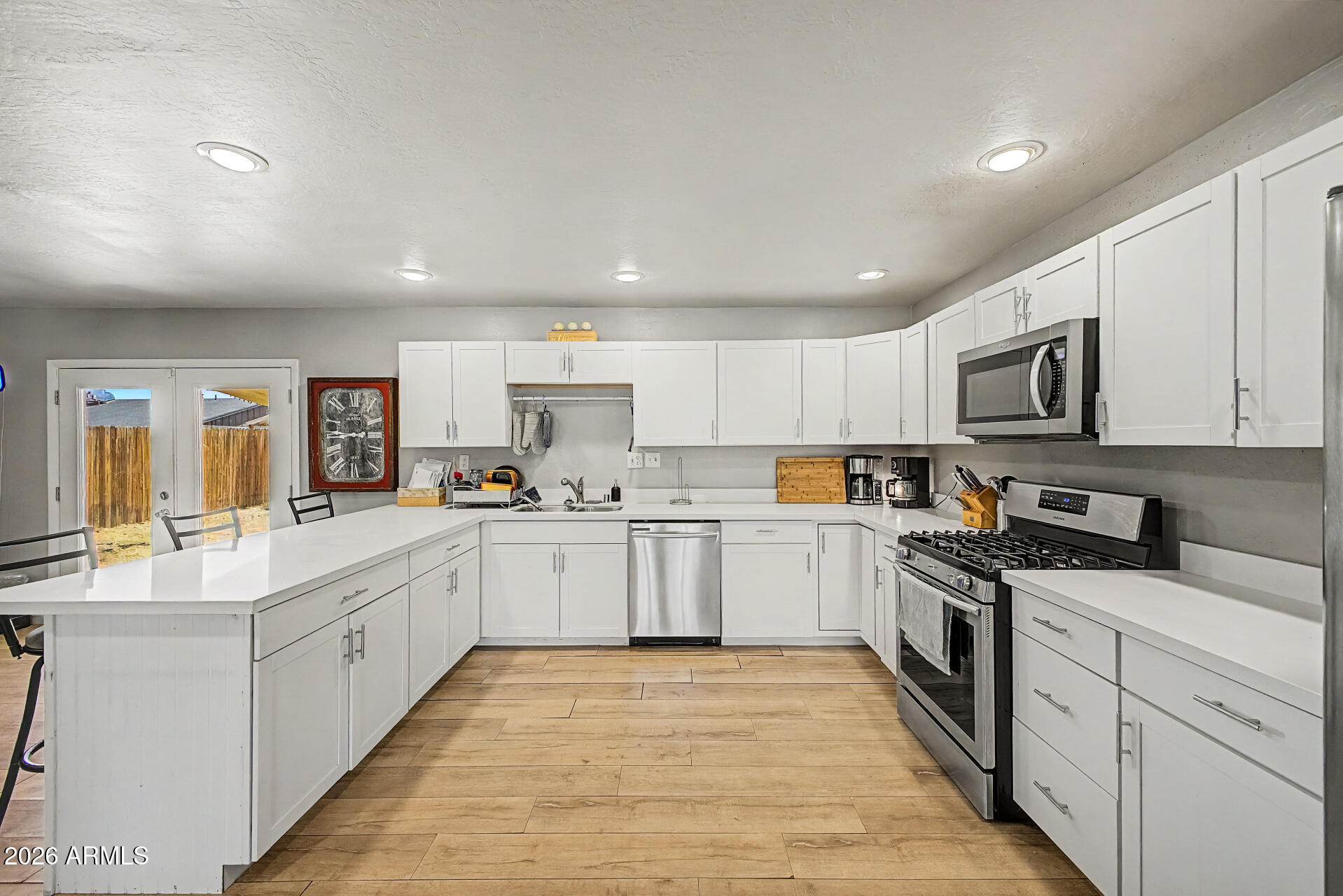 KNOELL NORTH 8 - Residential
