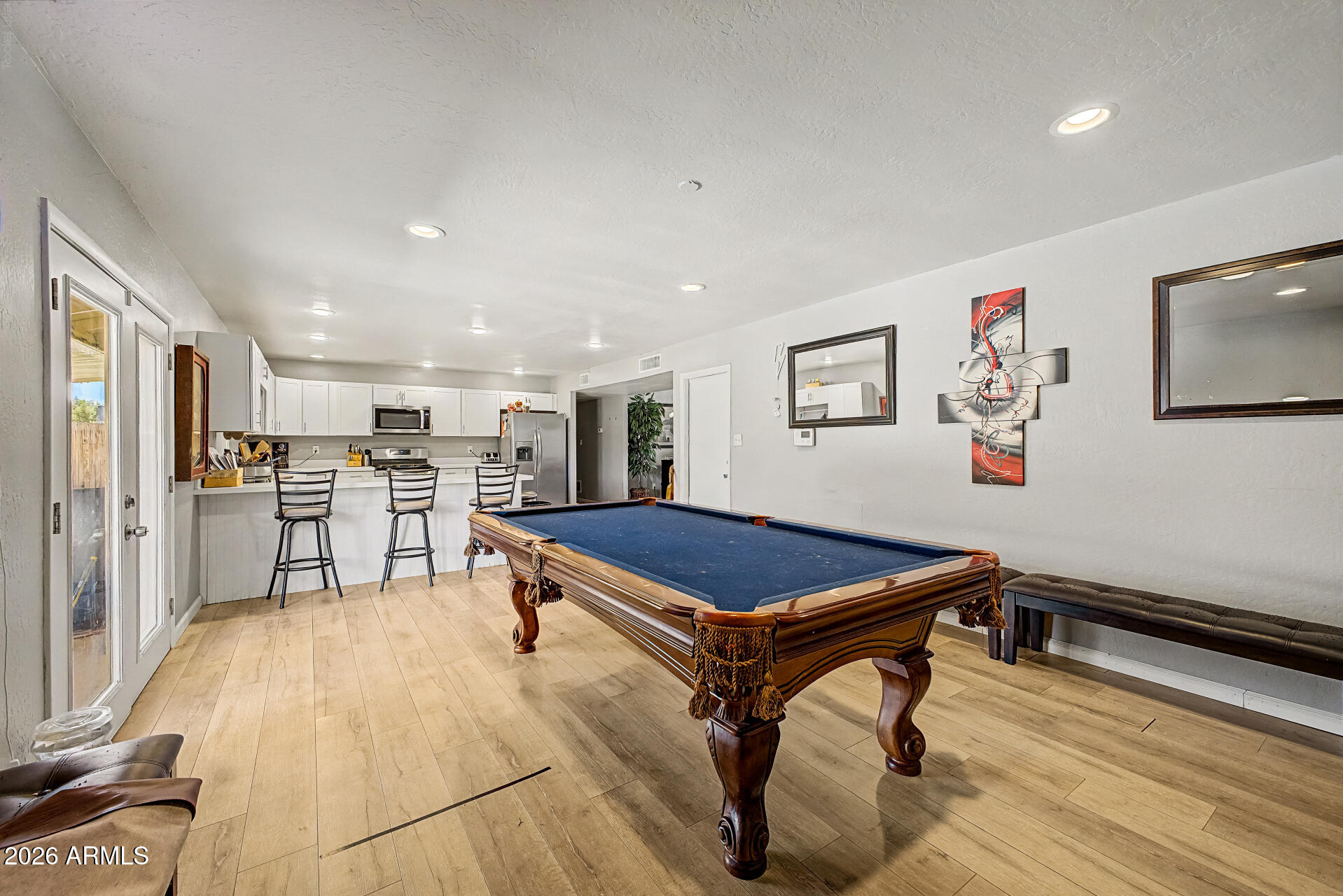 KNOELL NORTH 8 - Residential