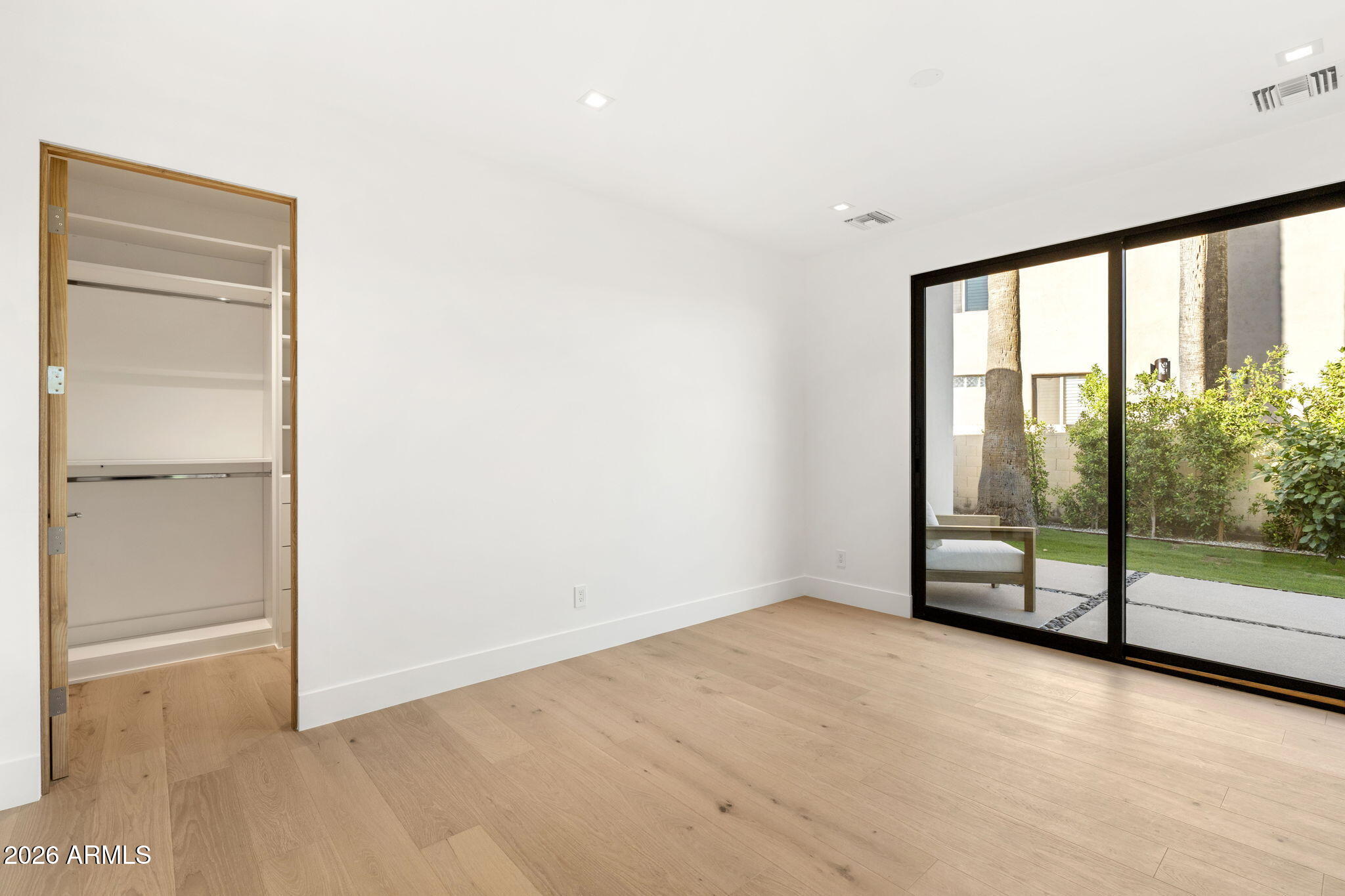 ARCADIA ACRES - Residential