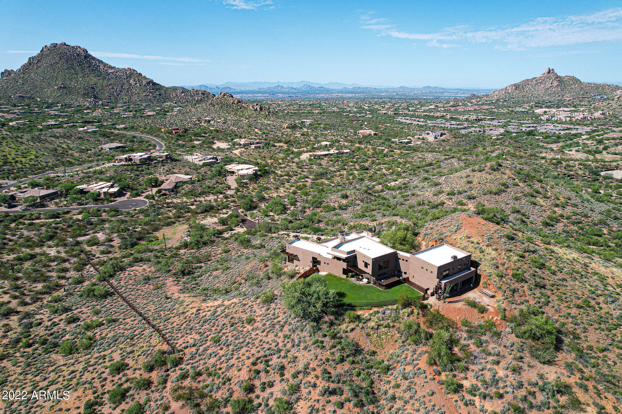 GOLDIE BROWN PINNACLE PEAK RANCH - Residential