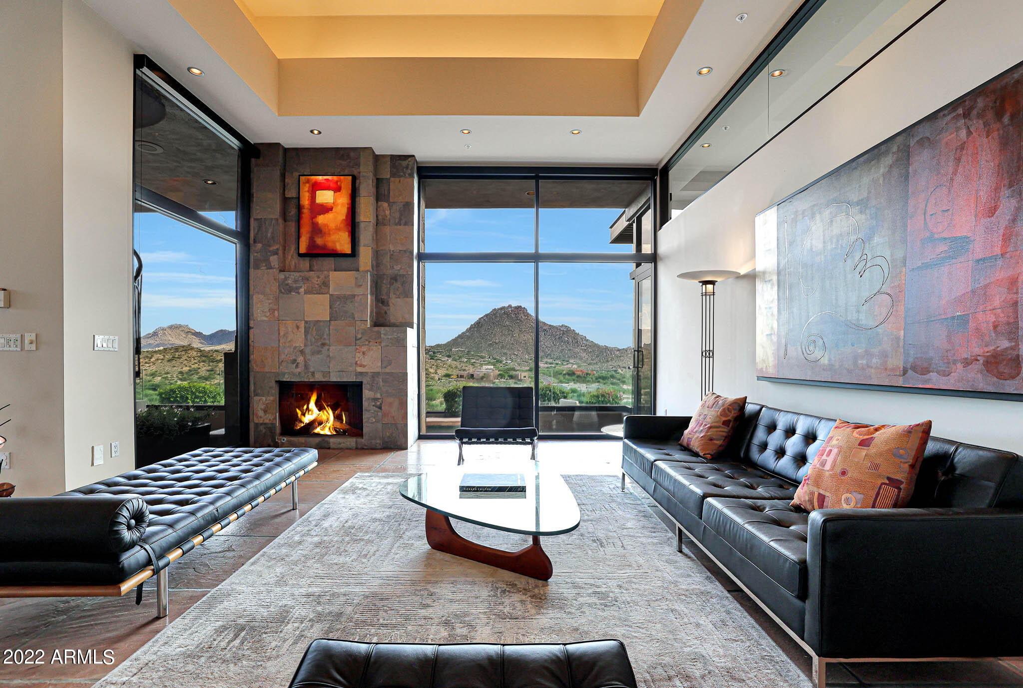 GOLDIE BROWN PINNACLE PEAK RANCH - Residential