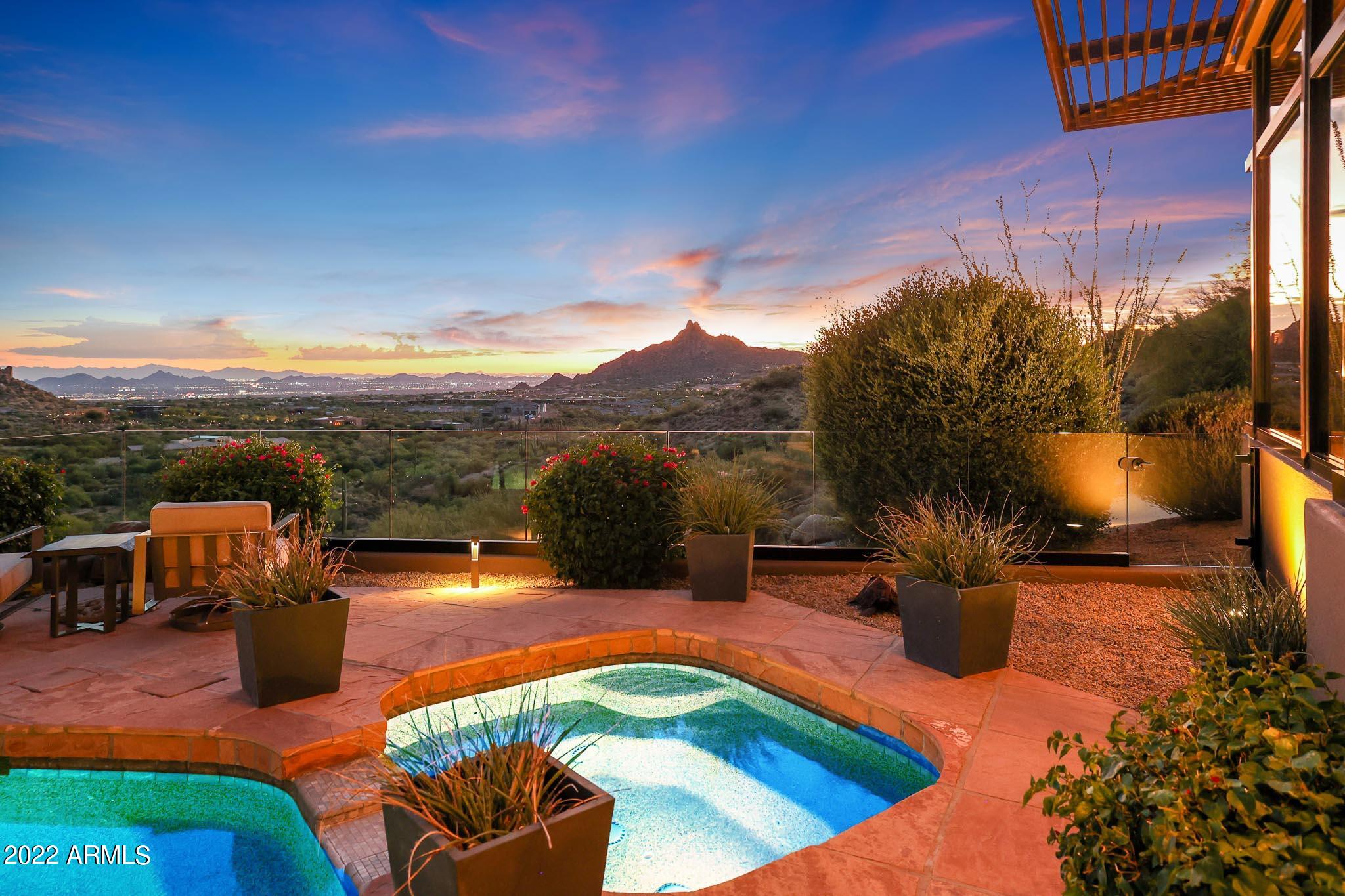 GOLDIE BROWN PINNACLE PEAK RANCH - Residential