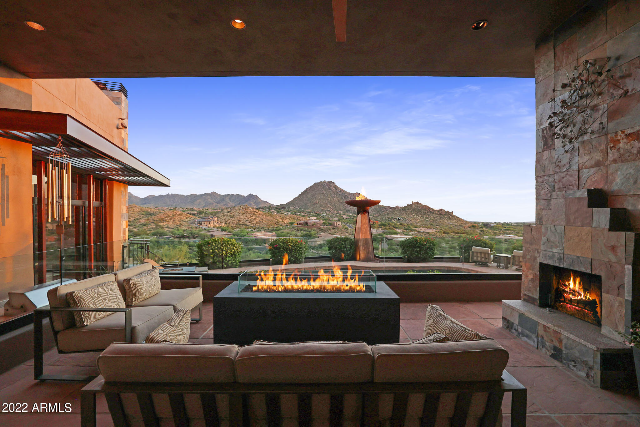 GOLDIE BROWN PINNACLE PEAK RANCH - Residential