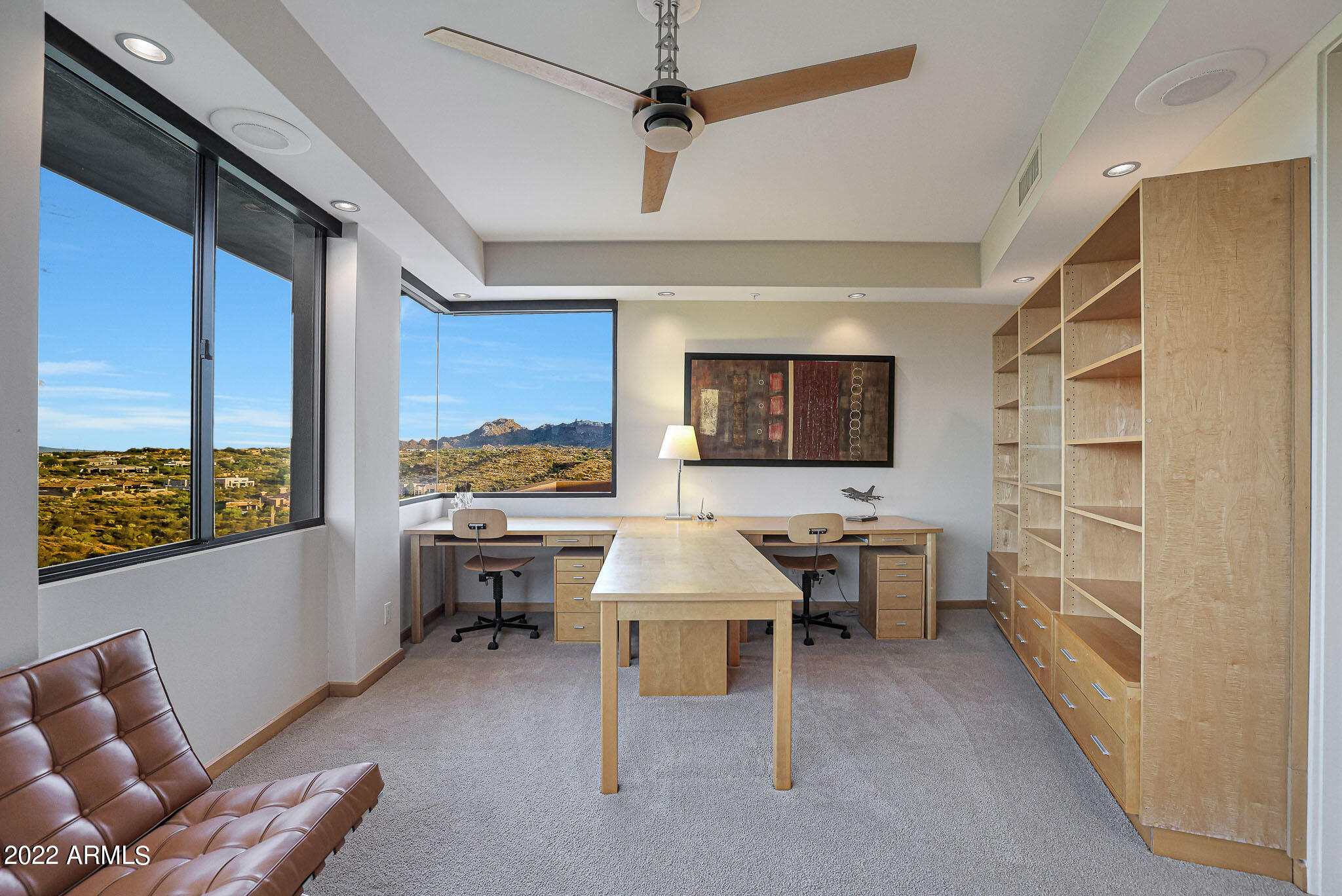 GOLDIE BROWN PINNACLE PEAK RANCH - Residential