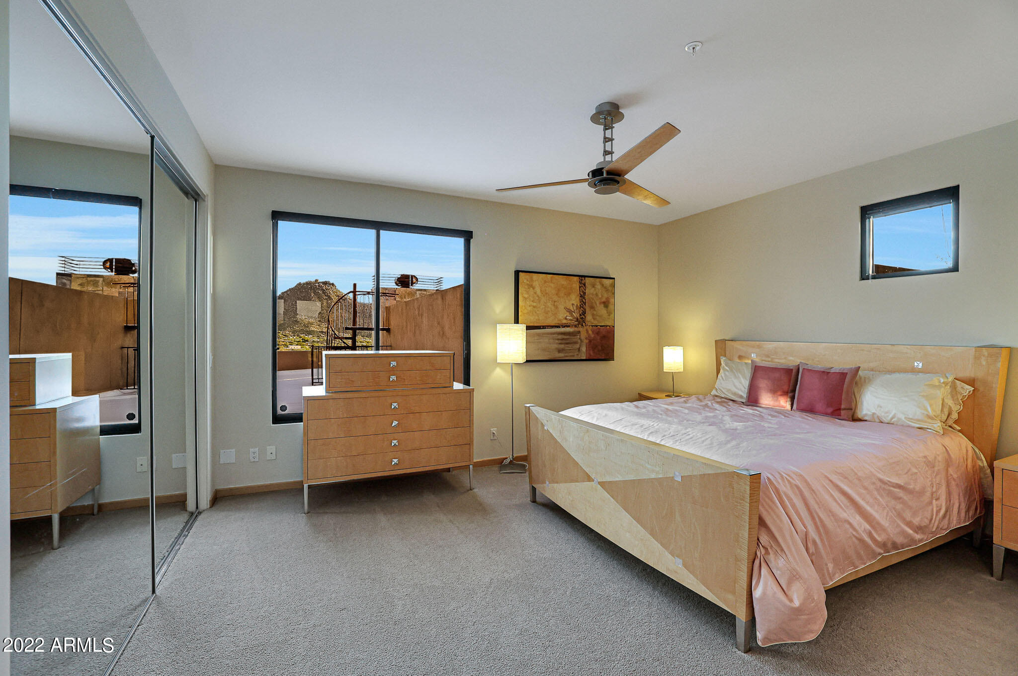 GOLDIE BROWN PINNACLE PEAK RANCH - Residential
