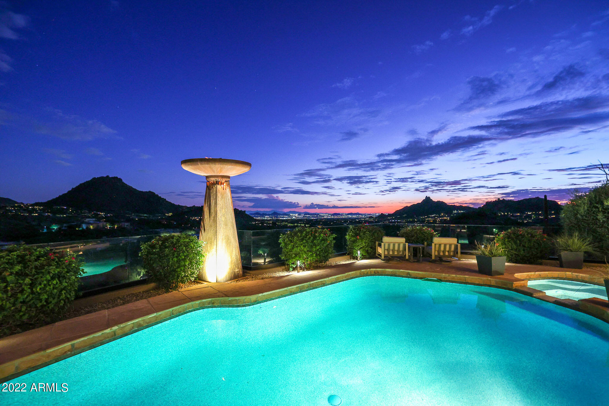 GOLDIE BROWN PINNACLE PEAK RANCH - Residential